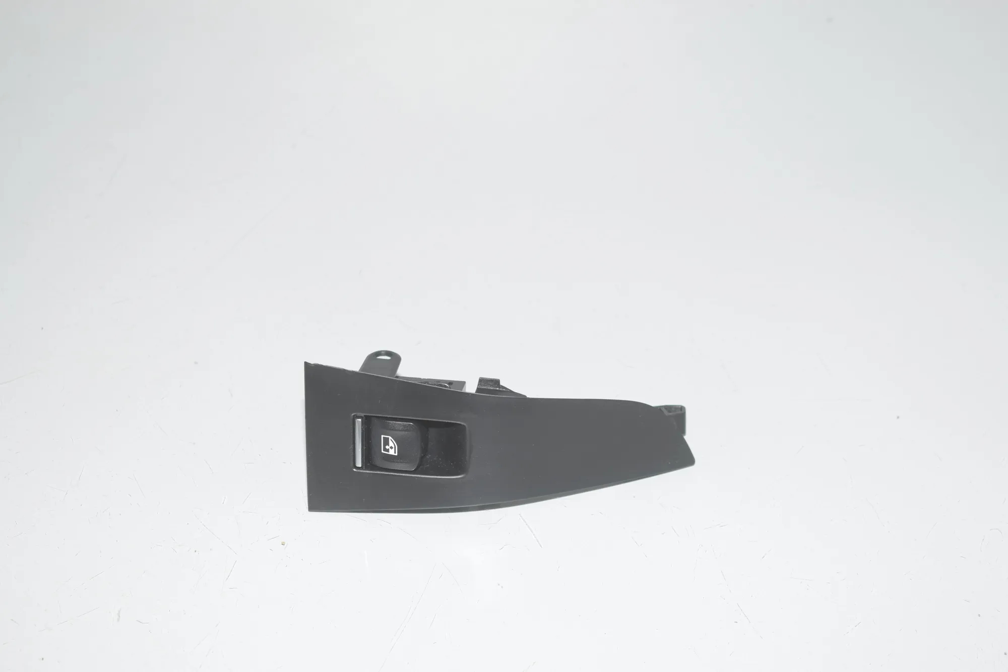 Front Right Door Window Switch – OEM 9327031 · BMW X5 (G05) (2018 - -) xDrive M 50 d 2019 – 3