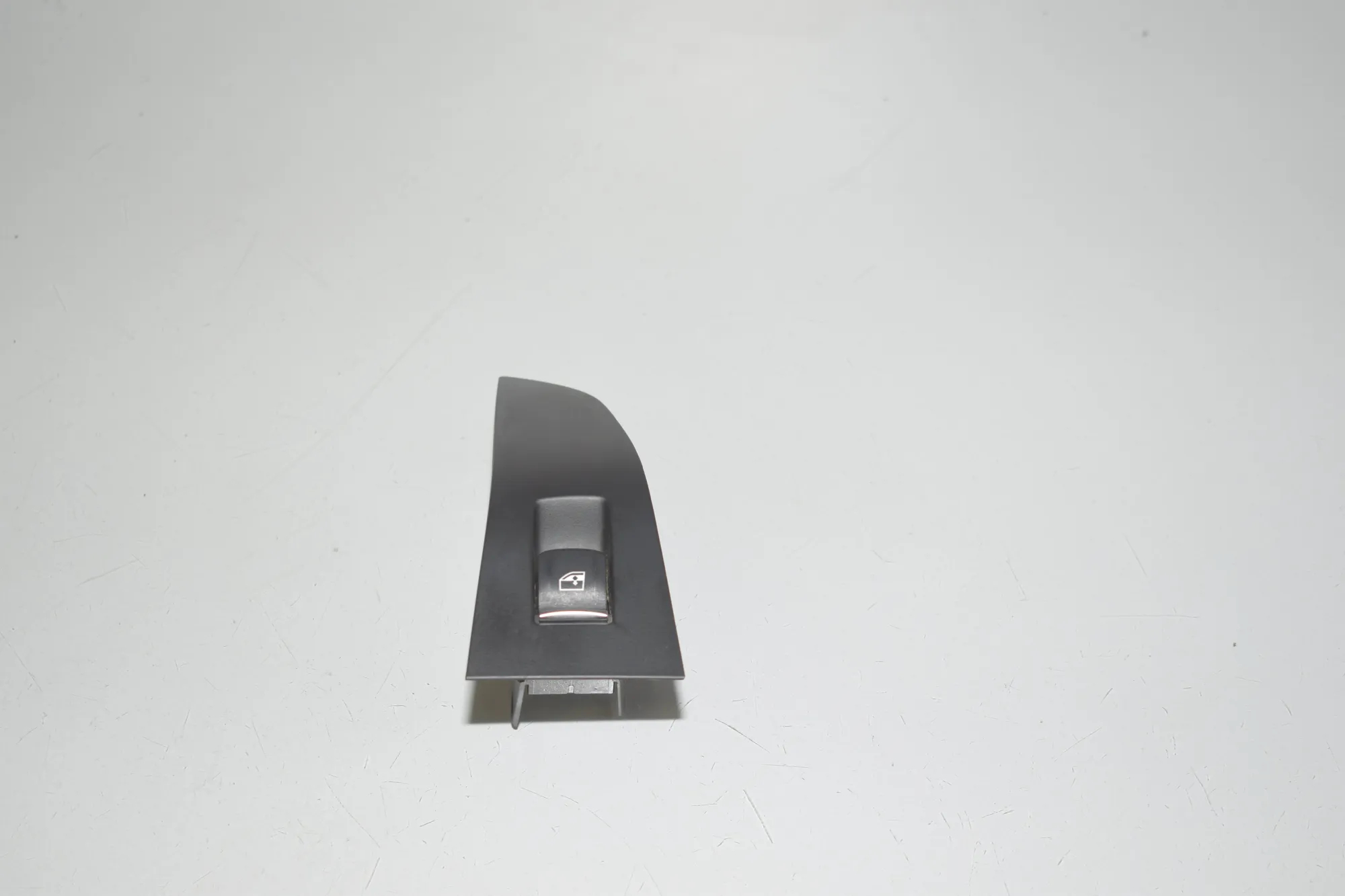 Rear Left Door Window Switch – OEM 9327031 · BMW X5 (G05) (2018 - -) xDrive M 50 d 2019