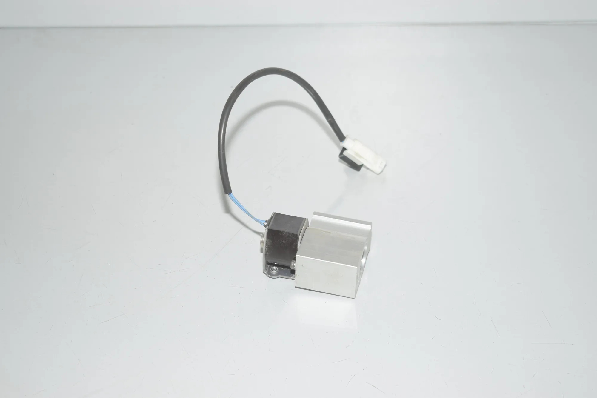 Other Control Units – OEM 9292570 · BMW i3 (I01) s Electric 2022 – 2