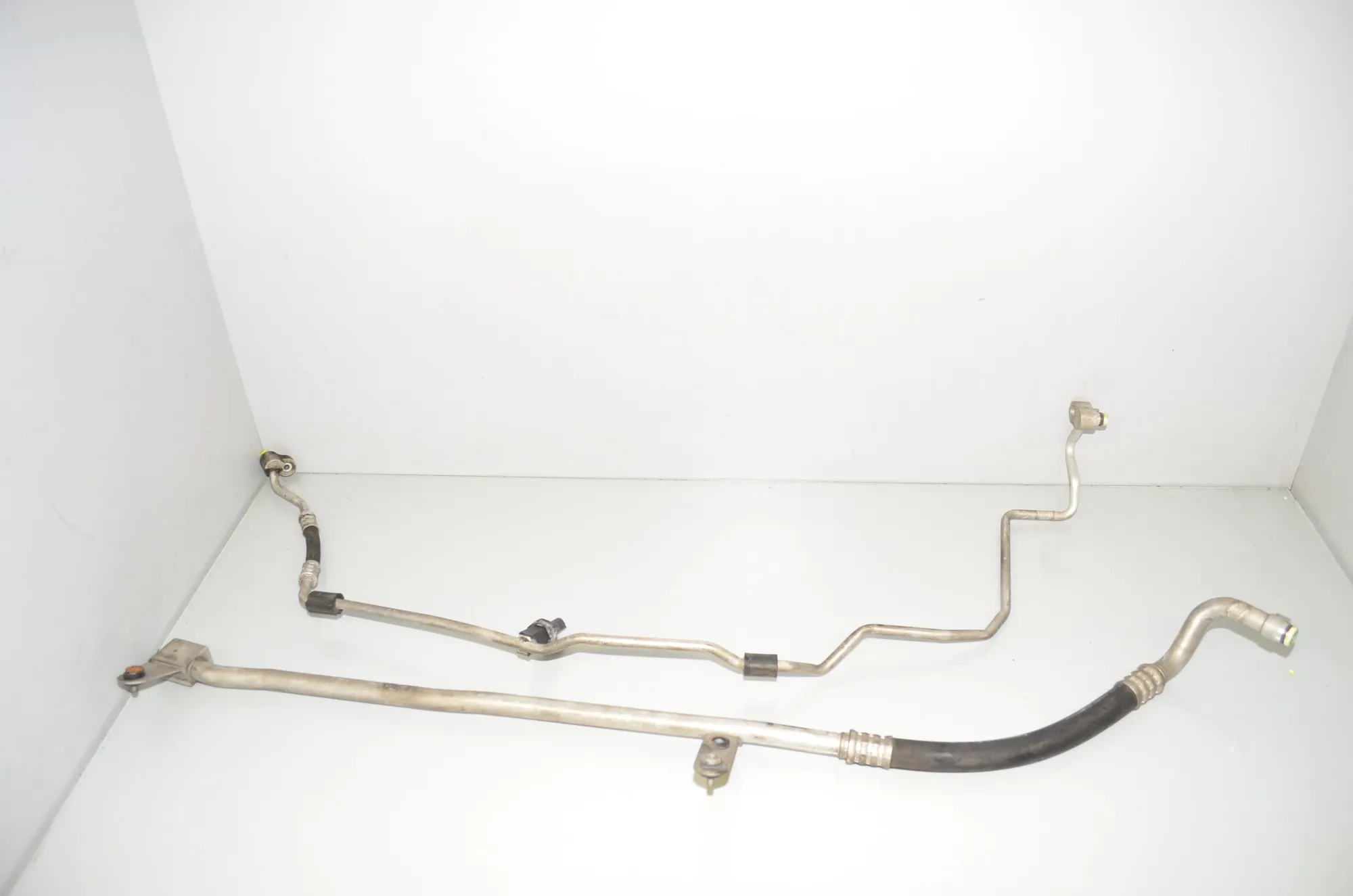 A/C Air Con Hose Pipe – OEM 9201927 · BMW 5 Touring (F11) 530 d 2012 – 3