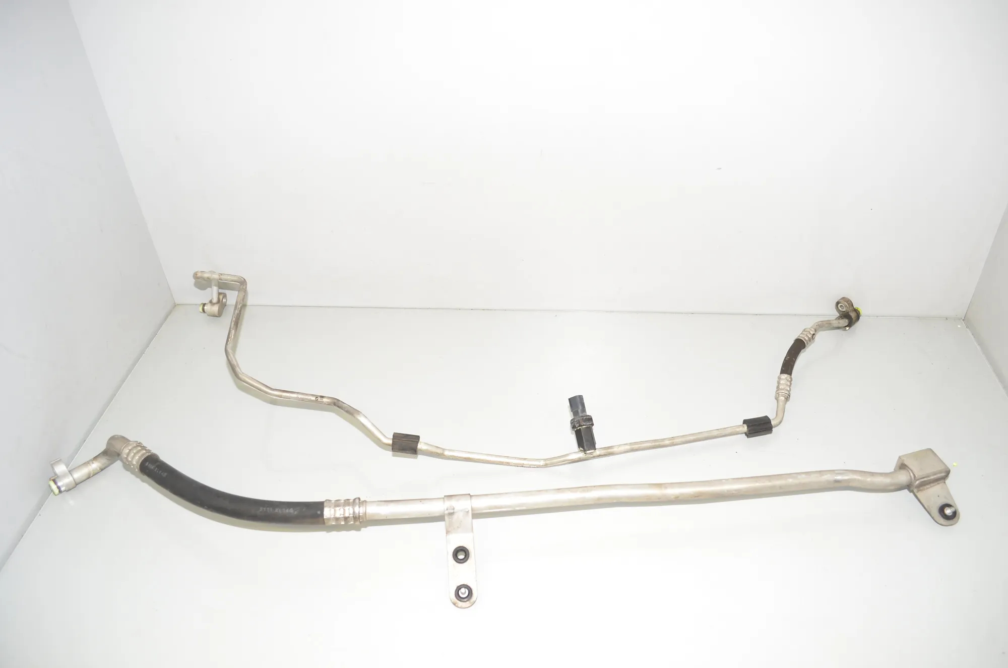 A/C Air Con Hose Pipe – OEM 9201927 · BMW 5 Touring (F11) 530 d 2012 – 2
