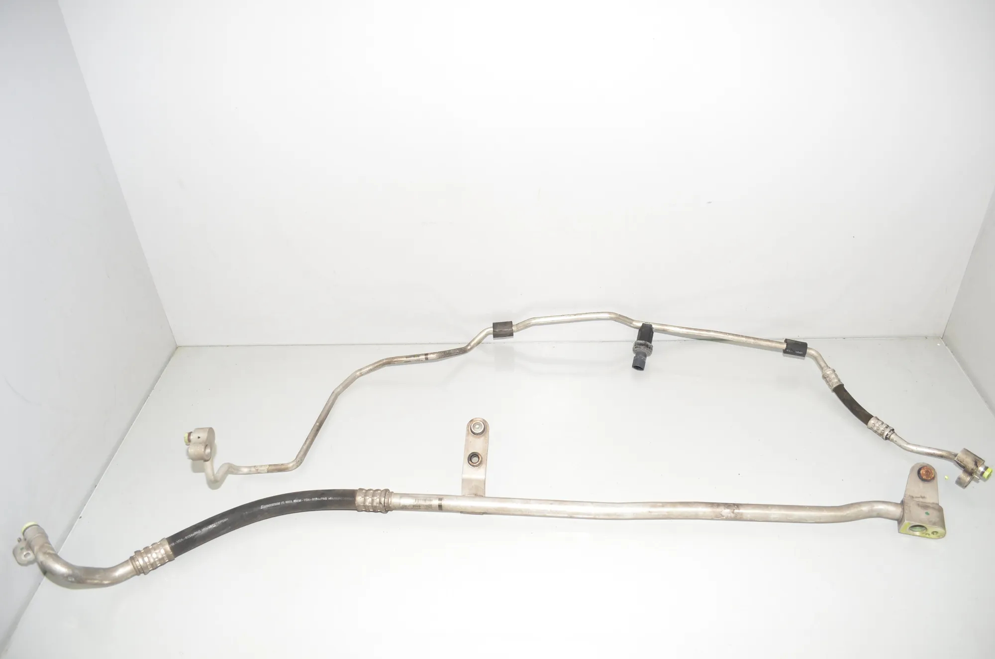 A/C Air Con Hose Pipe – OEM 9201927 · BMW 5 Touring (F11) 530 d 2012