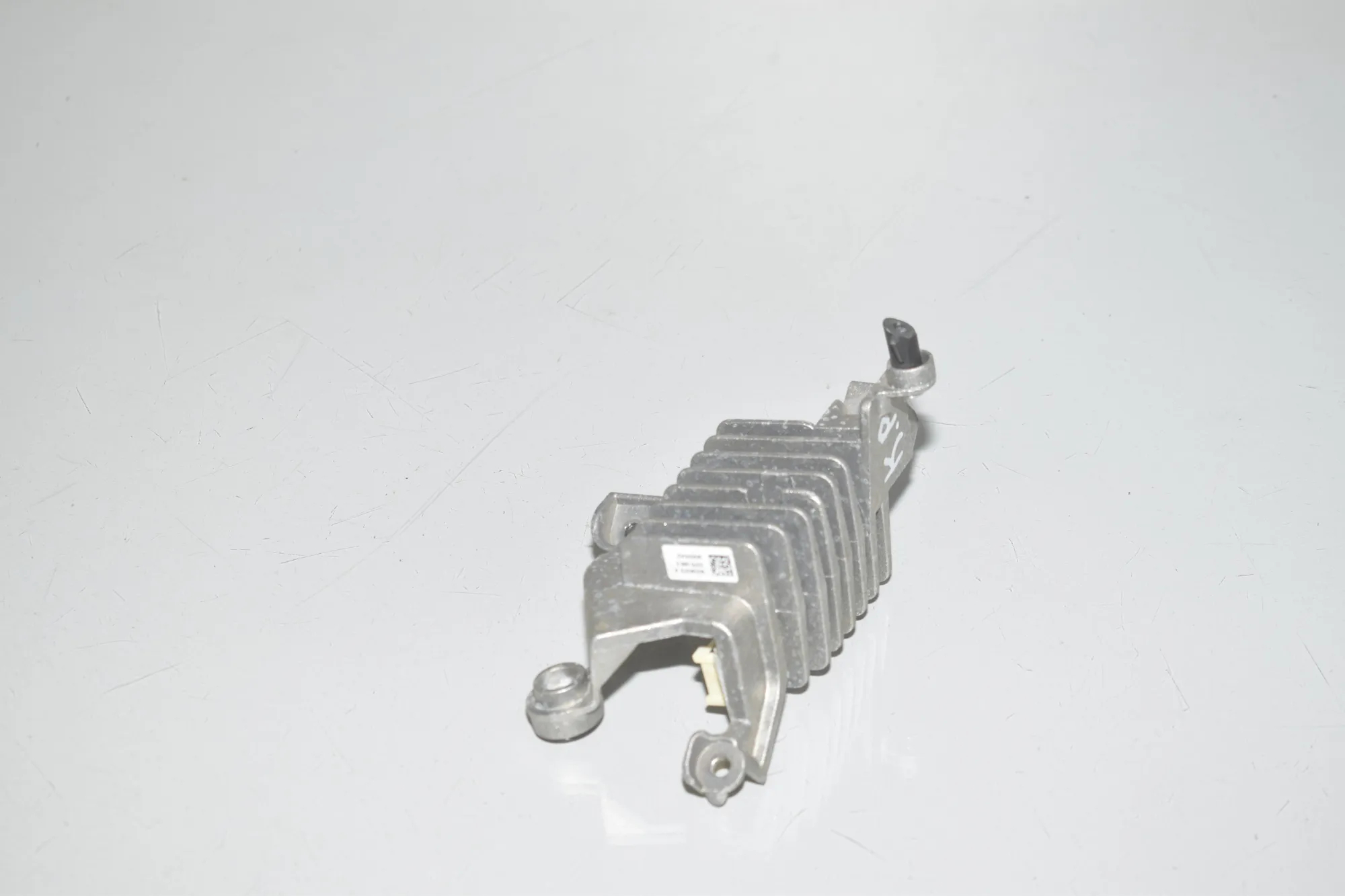 LED Lights Control Unit – OEM 90034373 · BMW i3 (I01) s Electric 2022 – 4