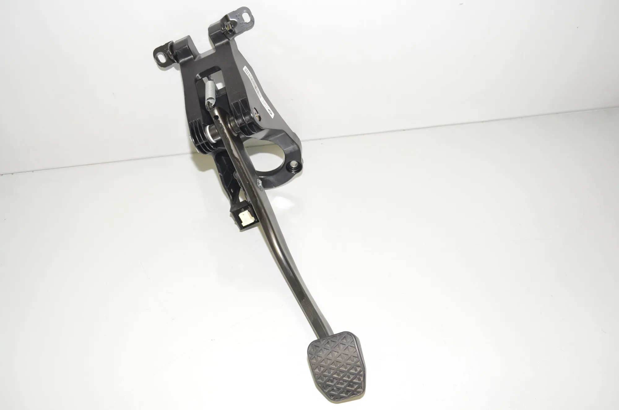 Brake Pedal – OEM 6799925 · BMW i3 (I01) s Electric 2022