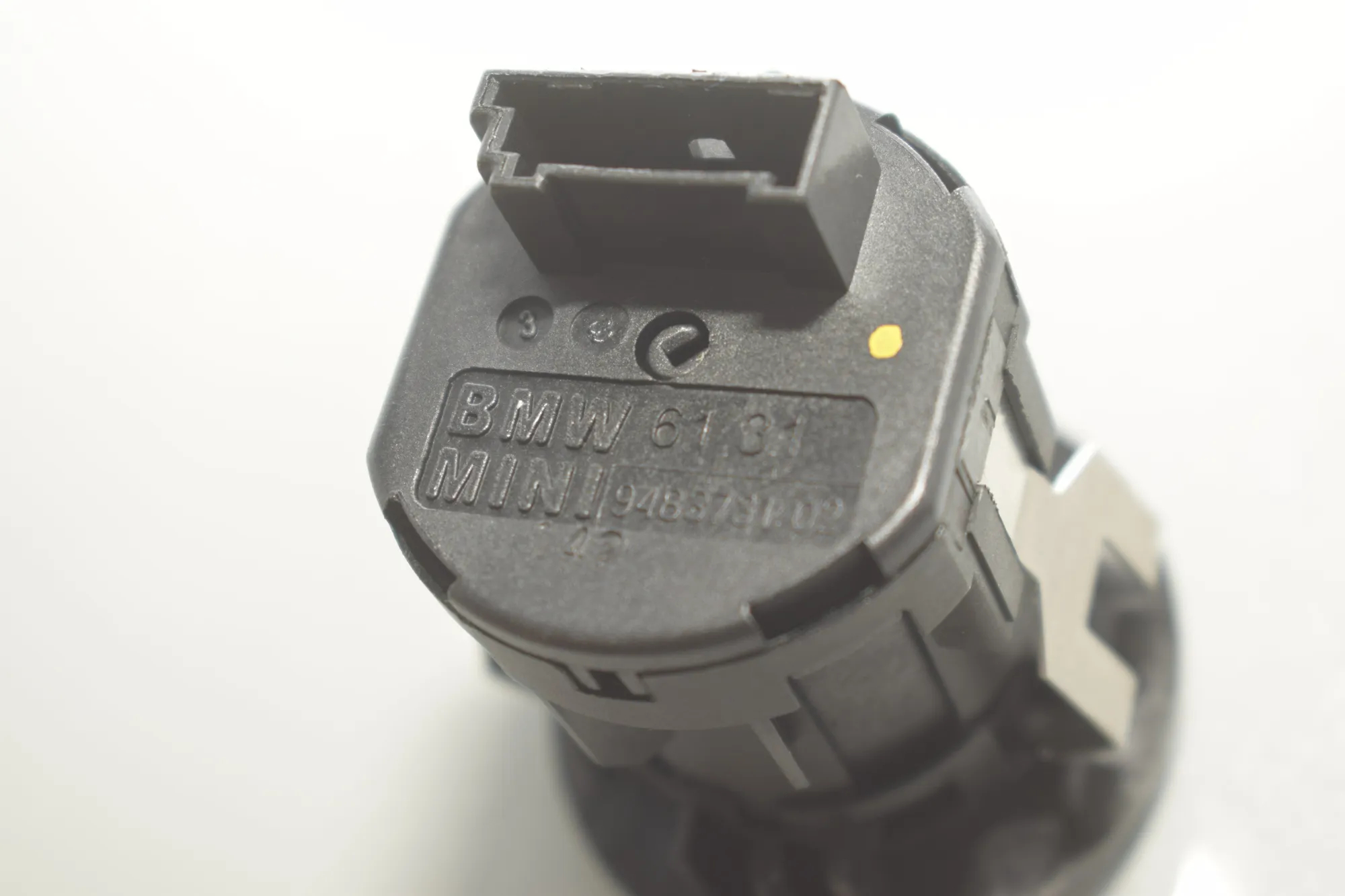 SRS Switch – OEM 9483731 · BMW i3 (I01) s Electric 2022 – 5