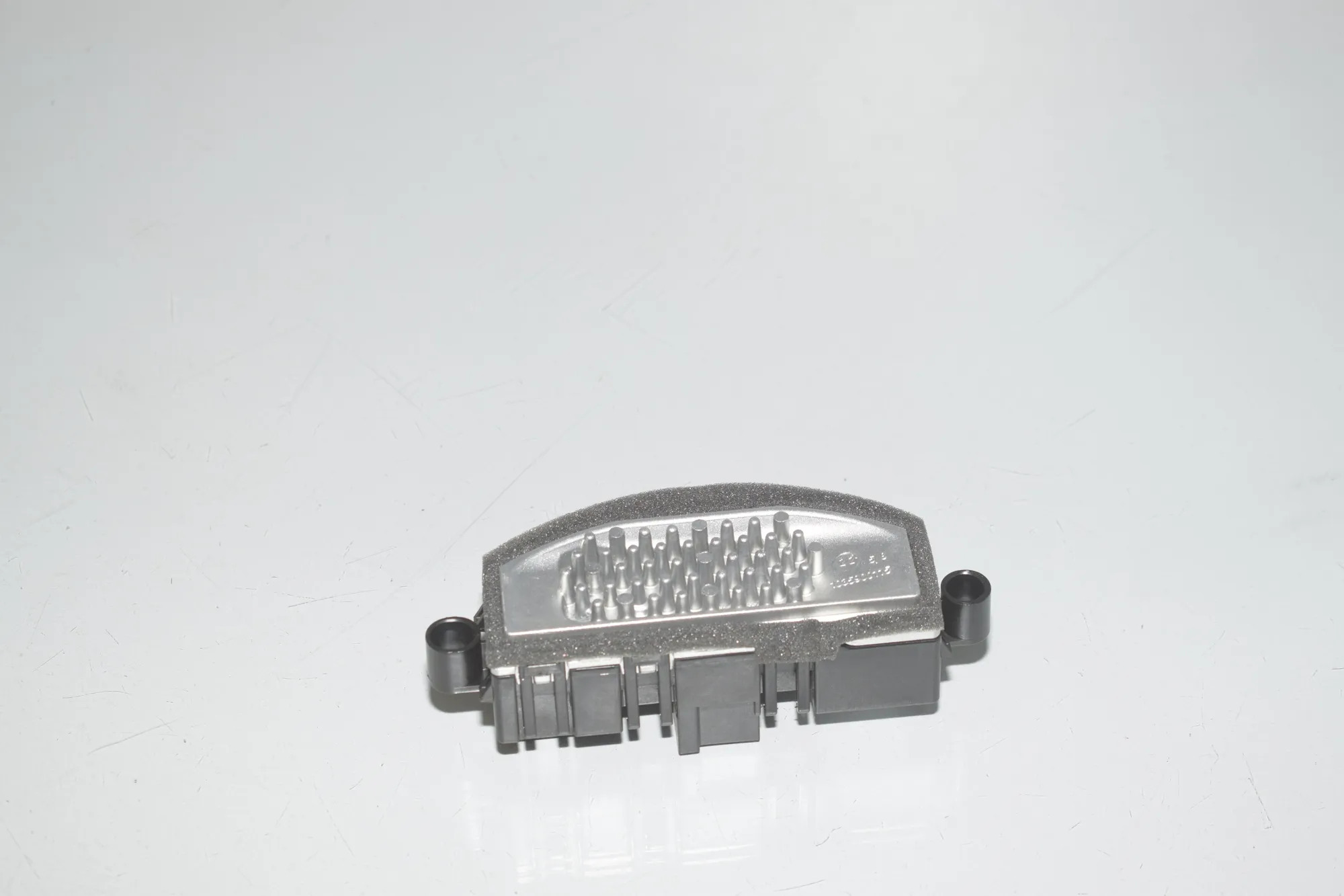 Interior Heater Resistor – OEM 7952061 · BMW i3 (I01) s Electric 2022 – 2