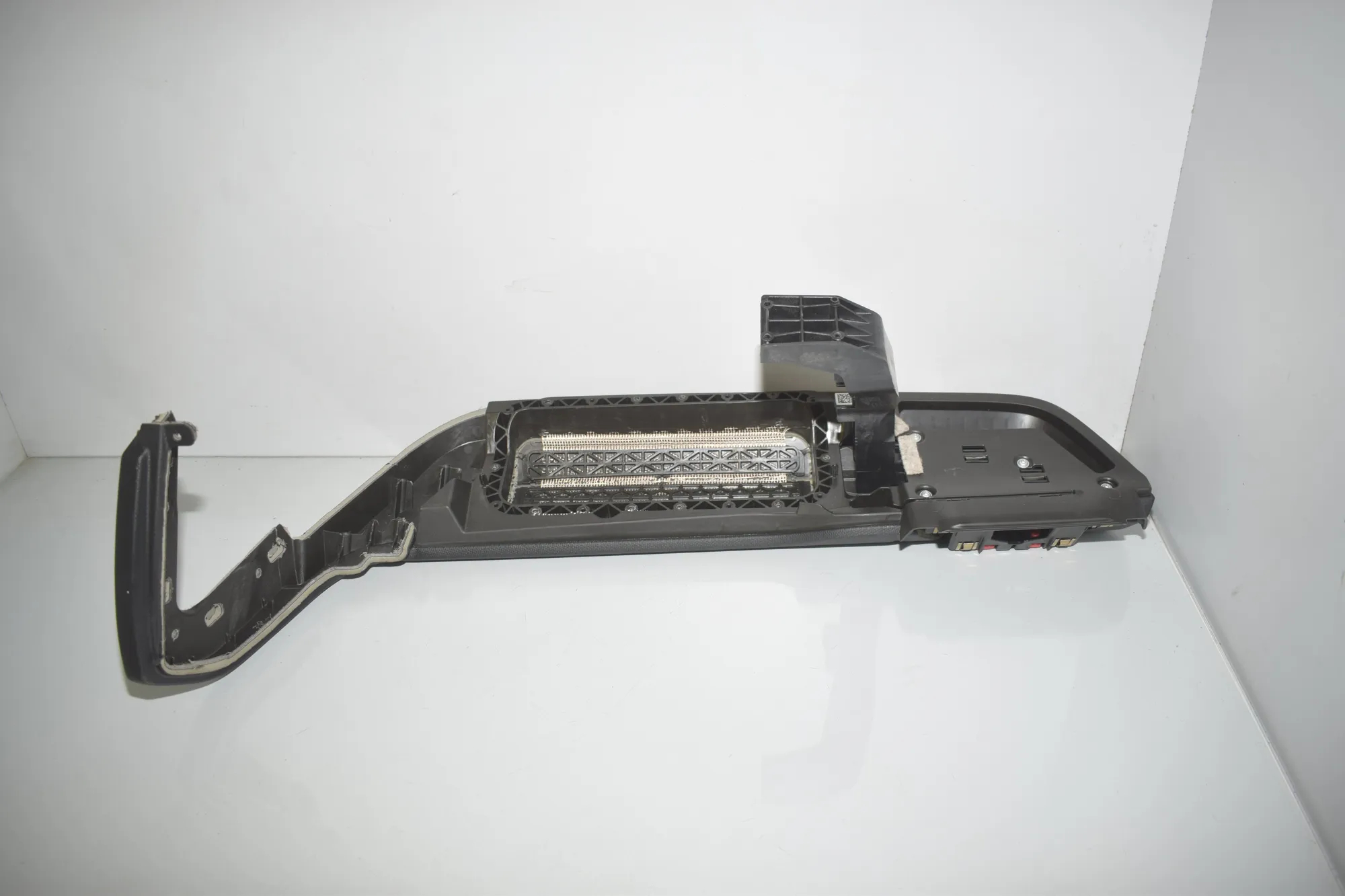 Dashboard Trim – OEM 9282723 · BMW i3 (I01) s Electric 2022 – 3