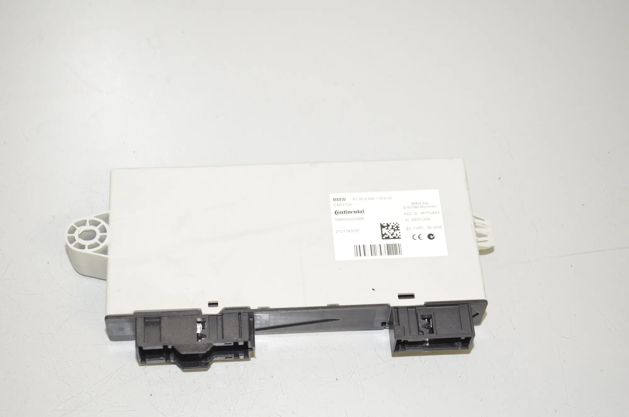Engine Ignition ECU Set – OEM 8518129 · BMW 5 Touring (F11) 530 d 2012 – 8
