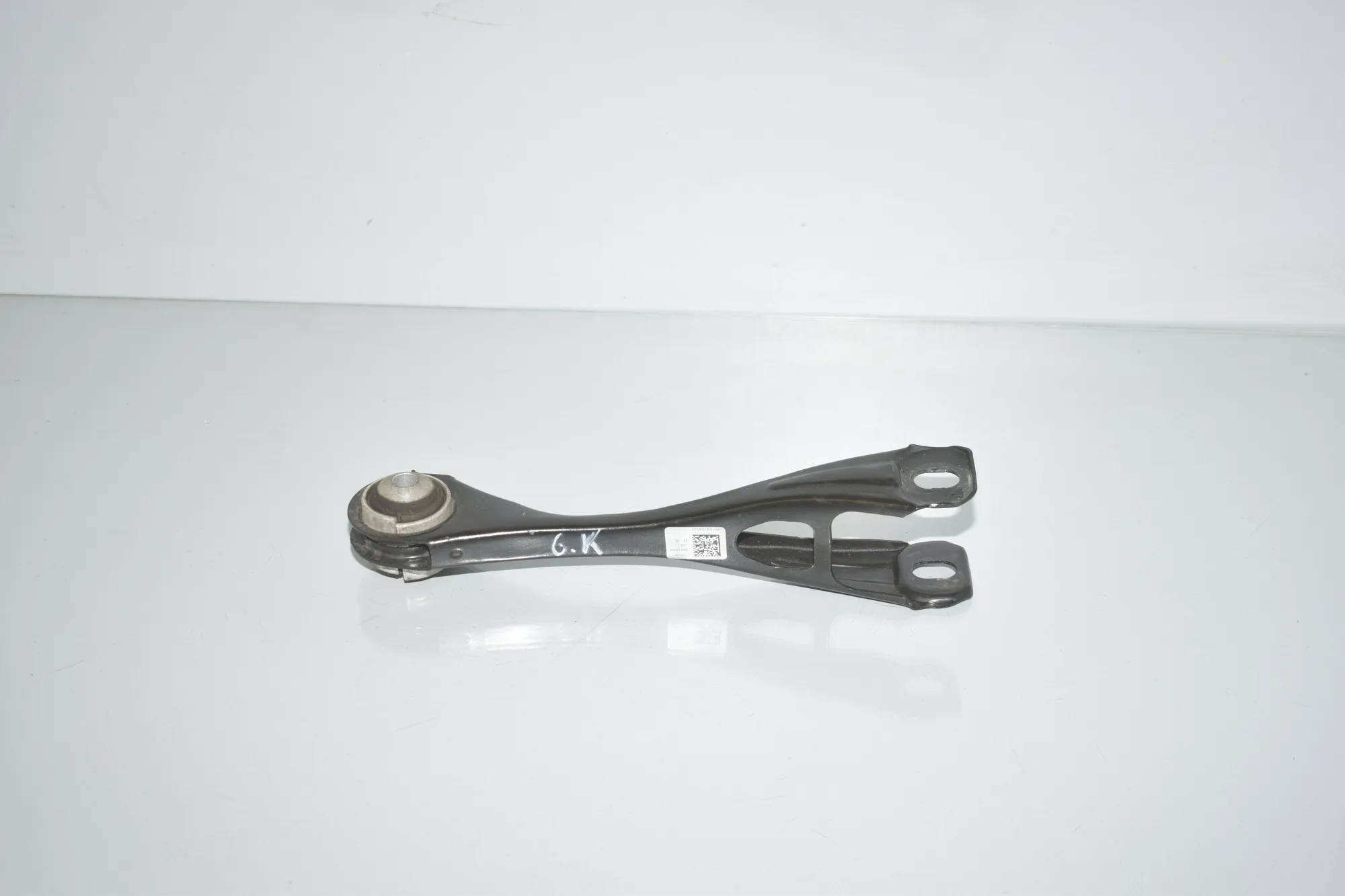 Rear Left Control Arm – OEM 6852269 · BMW i3 (I01) s Electric 2022 – 2
