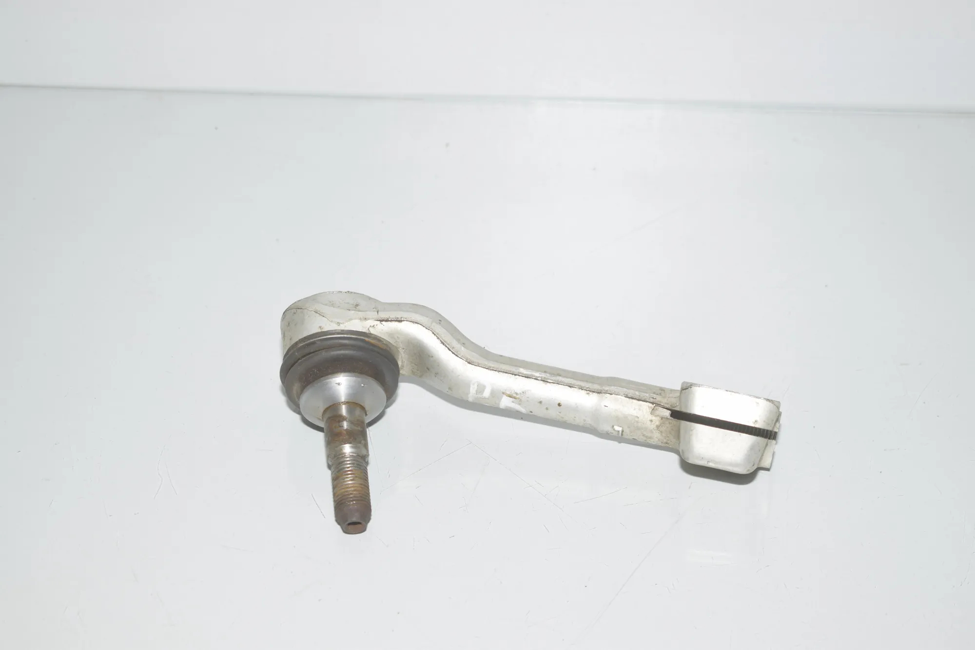 Left Side Steering Tie Rod – OEM 6851409 · BMW i3 (I01) s Electric 2022
