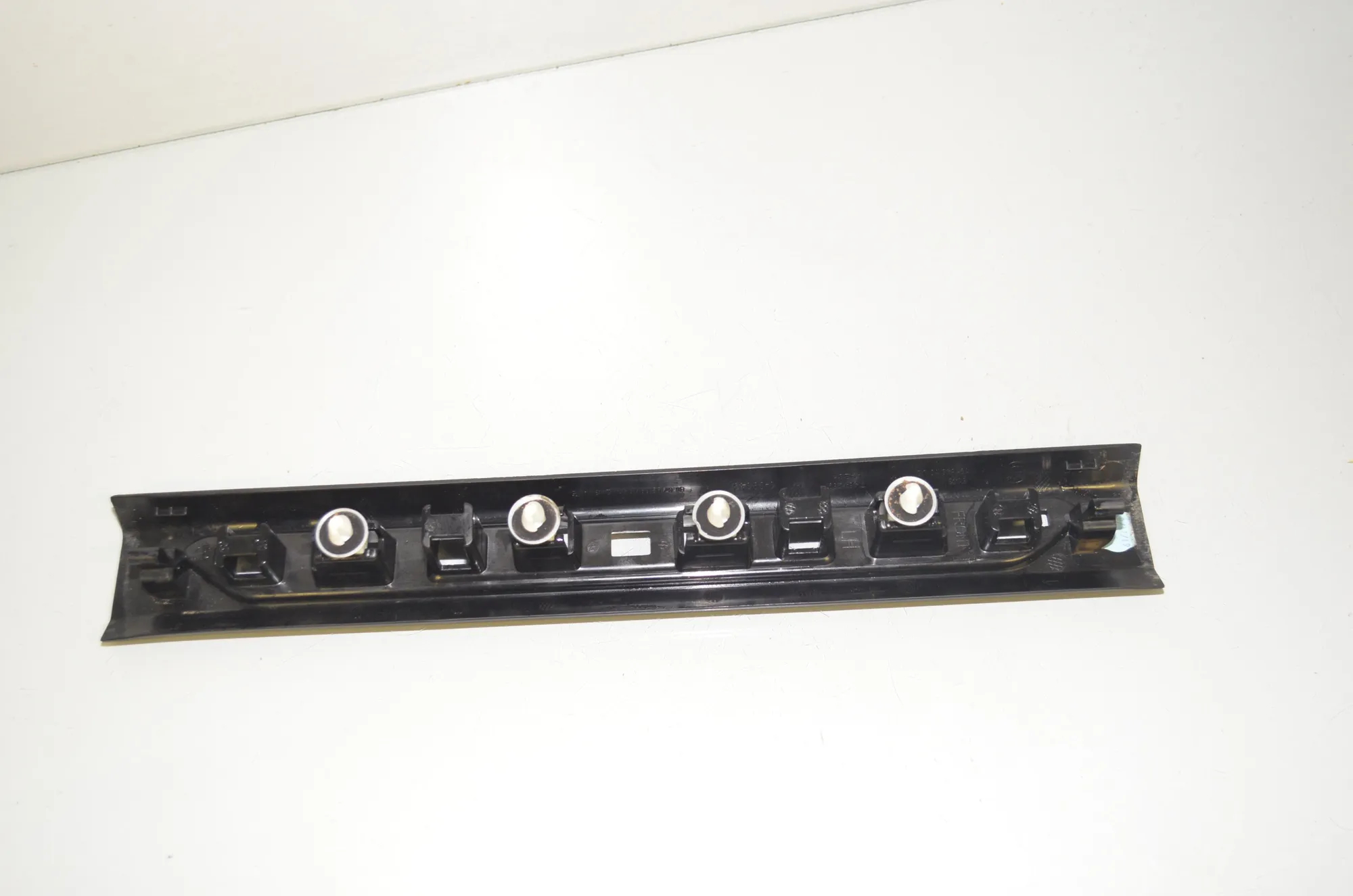 Front Left Sill Trim – OEM 7434239 · BMW X5 (G05) (2018 - -) xDrive M 50 d 2019 – 3