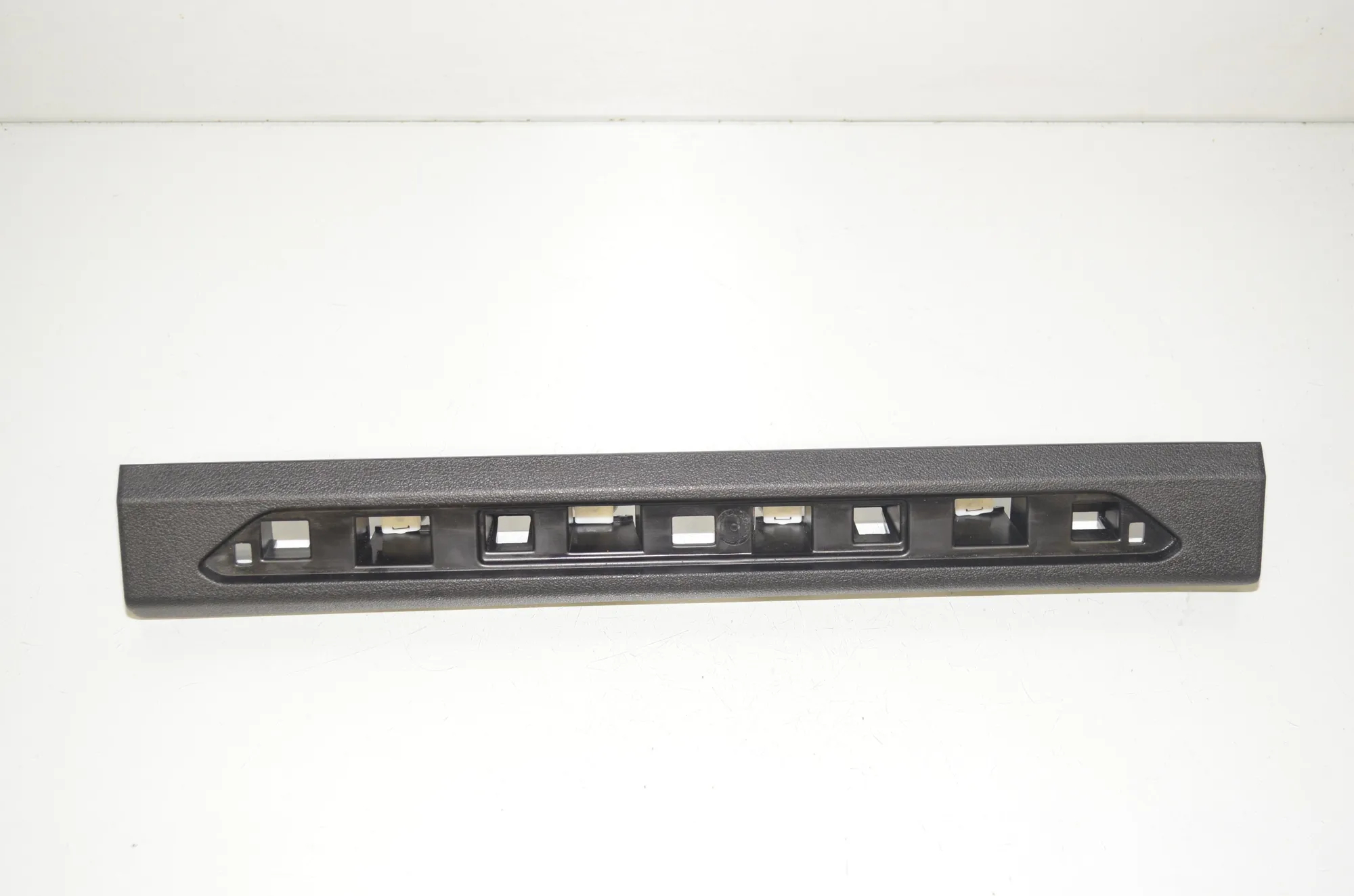 Front Right Sill Trim – OEM 7434240 · BMW X5 (G05) (2018 - -) xDrive M 50 d 2019