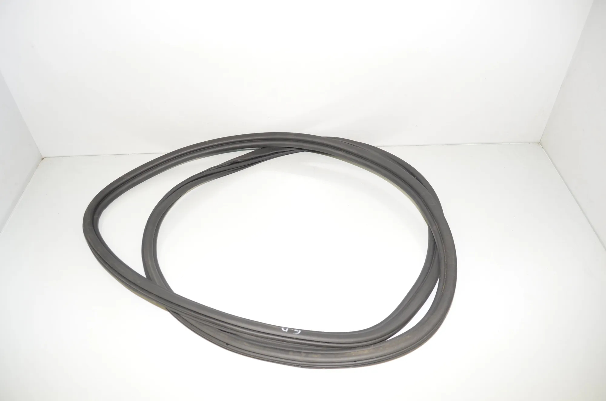 Rear Right Door Seal Rubber – OEM 9465543 · BMW X5 (G05) (2018 - -) xDrive M 50 d 2019