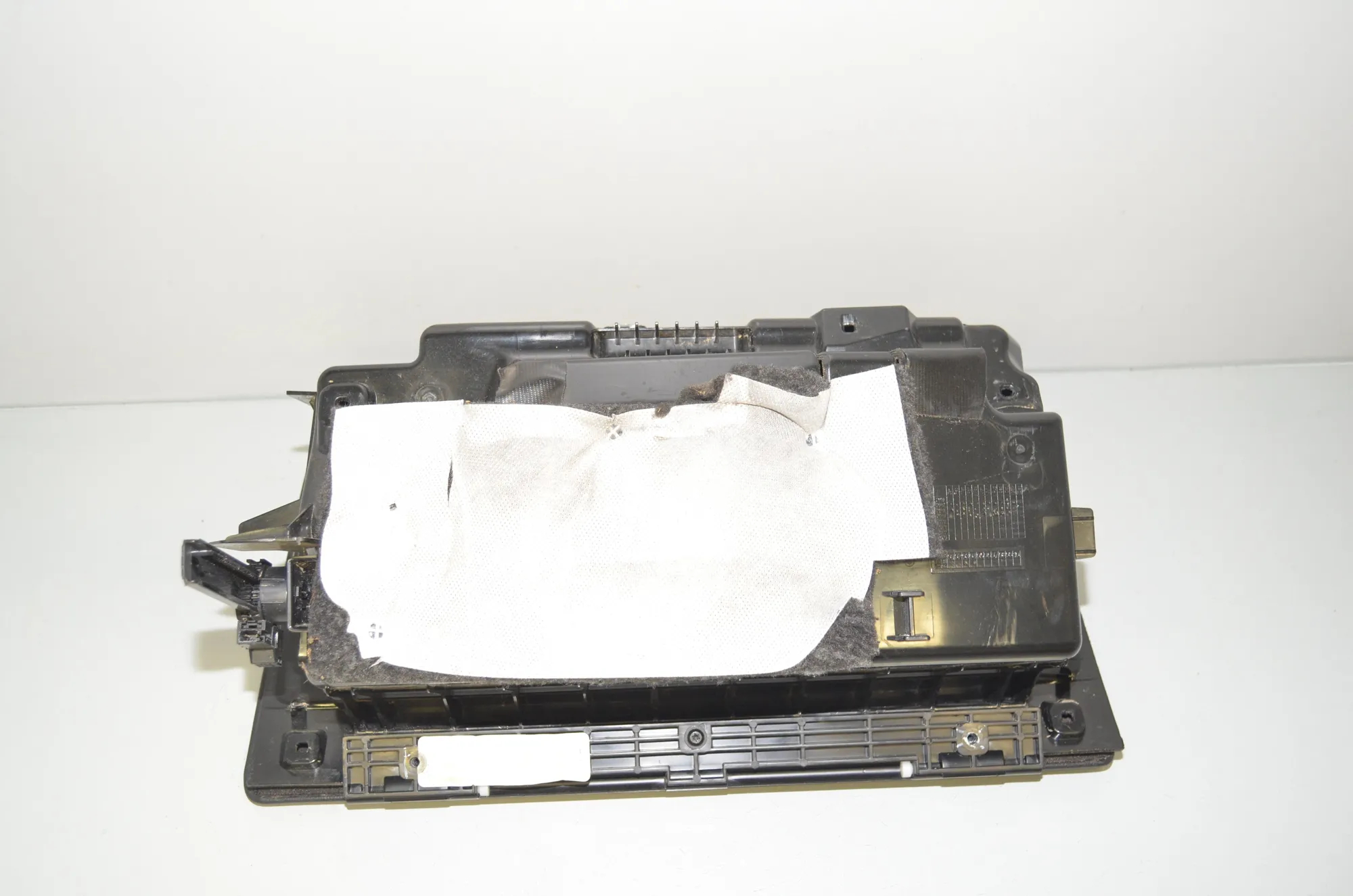 Glove Compartment – OEM 9472083 · BMW X5 (G05) (2018 - -) xDrive M 50 d 2019 – 4