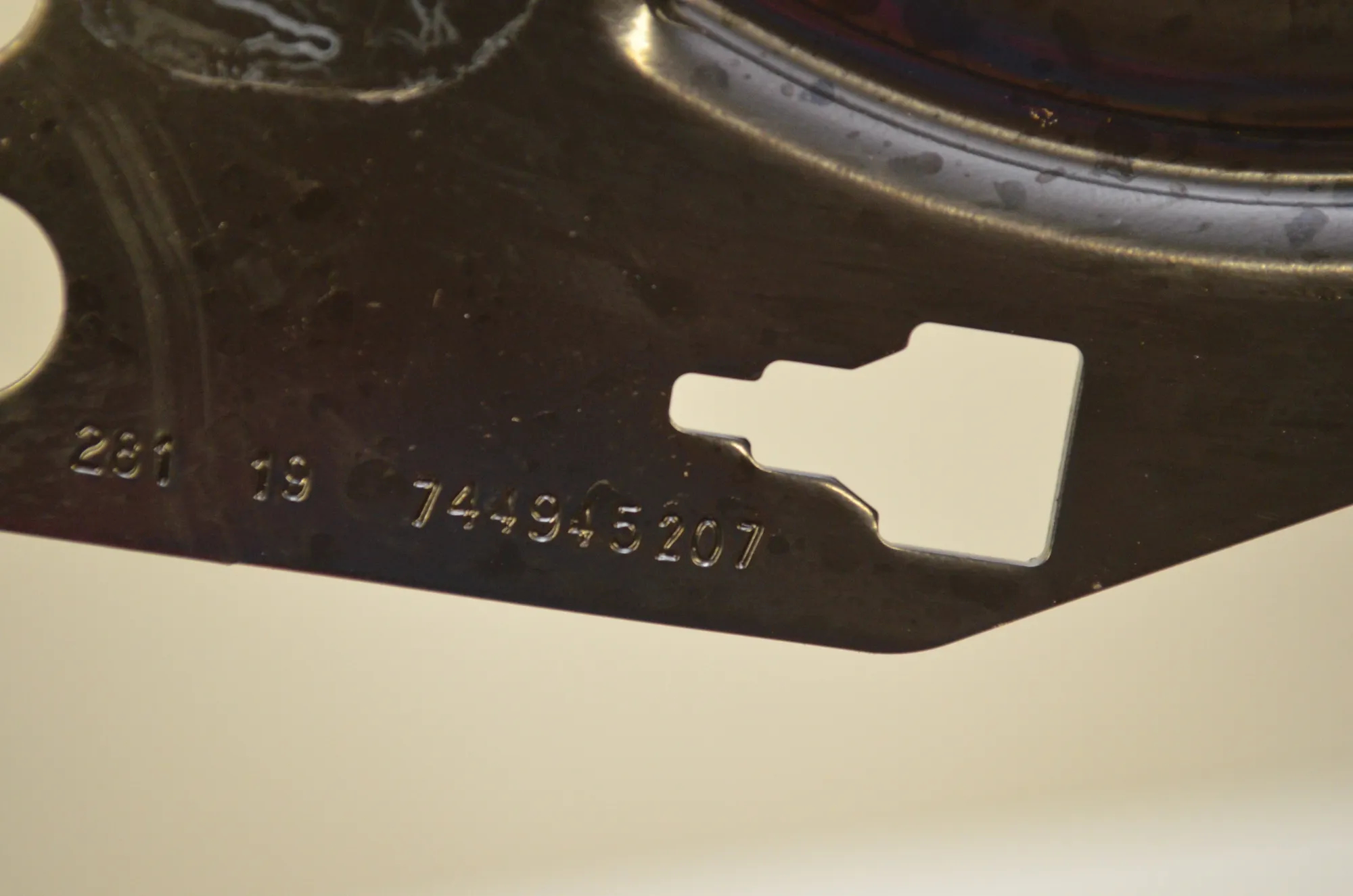 Bracket – OEM 7449452 · BMW X5 (G05) (2018 - -) xDrive M 50 d 2019 – 5