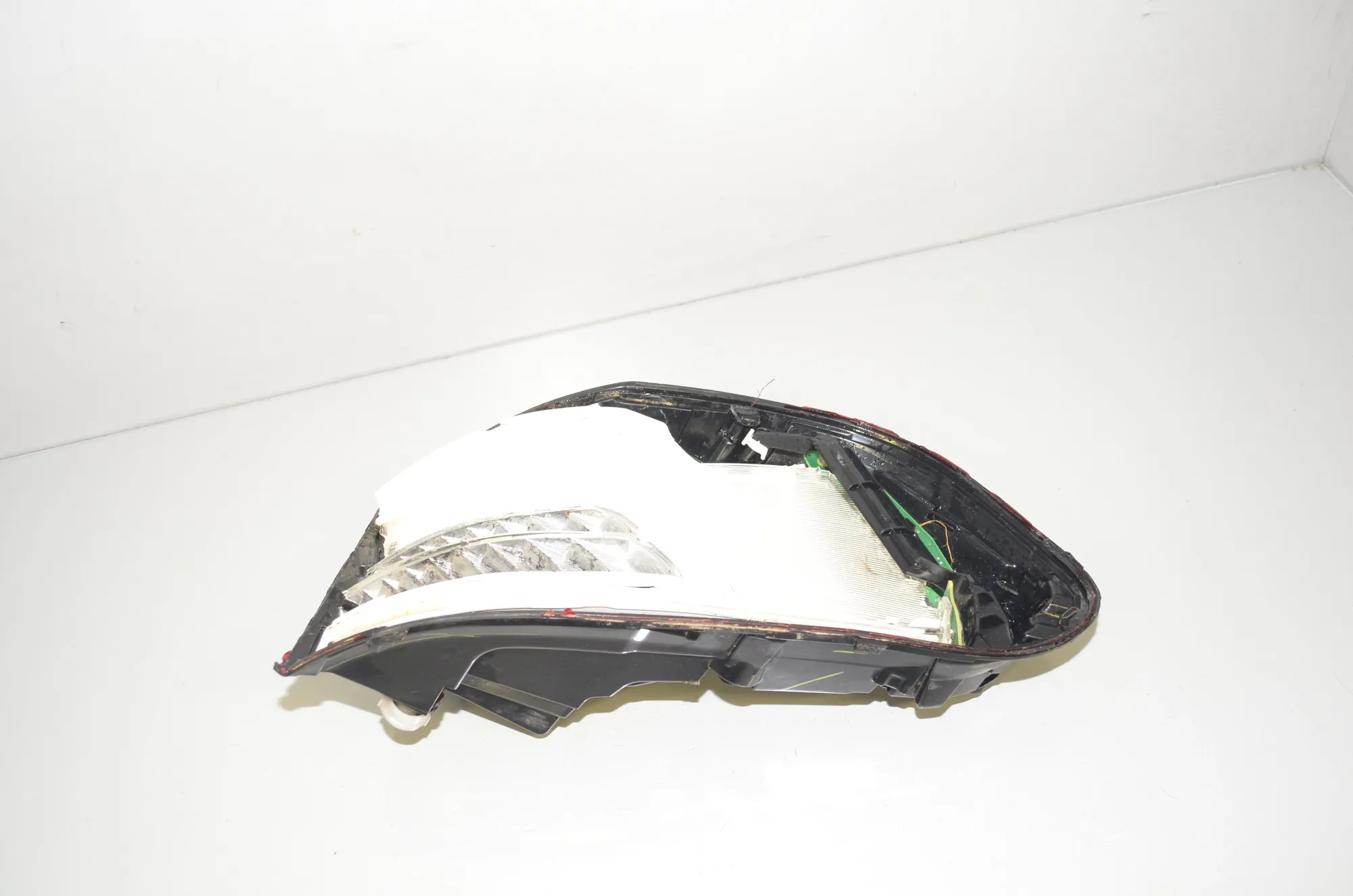 Rear Left Tail Light – OEM 9448069 · BMW X5 (G05) (2018 - -) xDrive M 50 d 2019 – 2