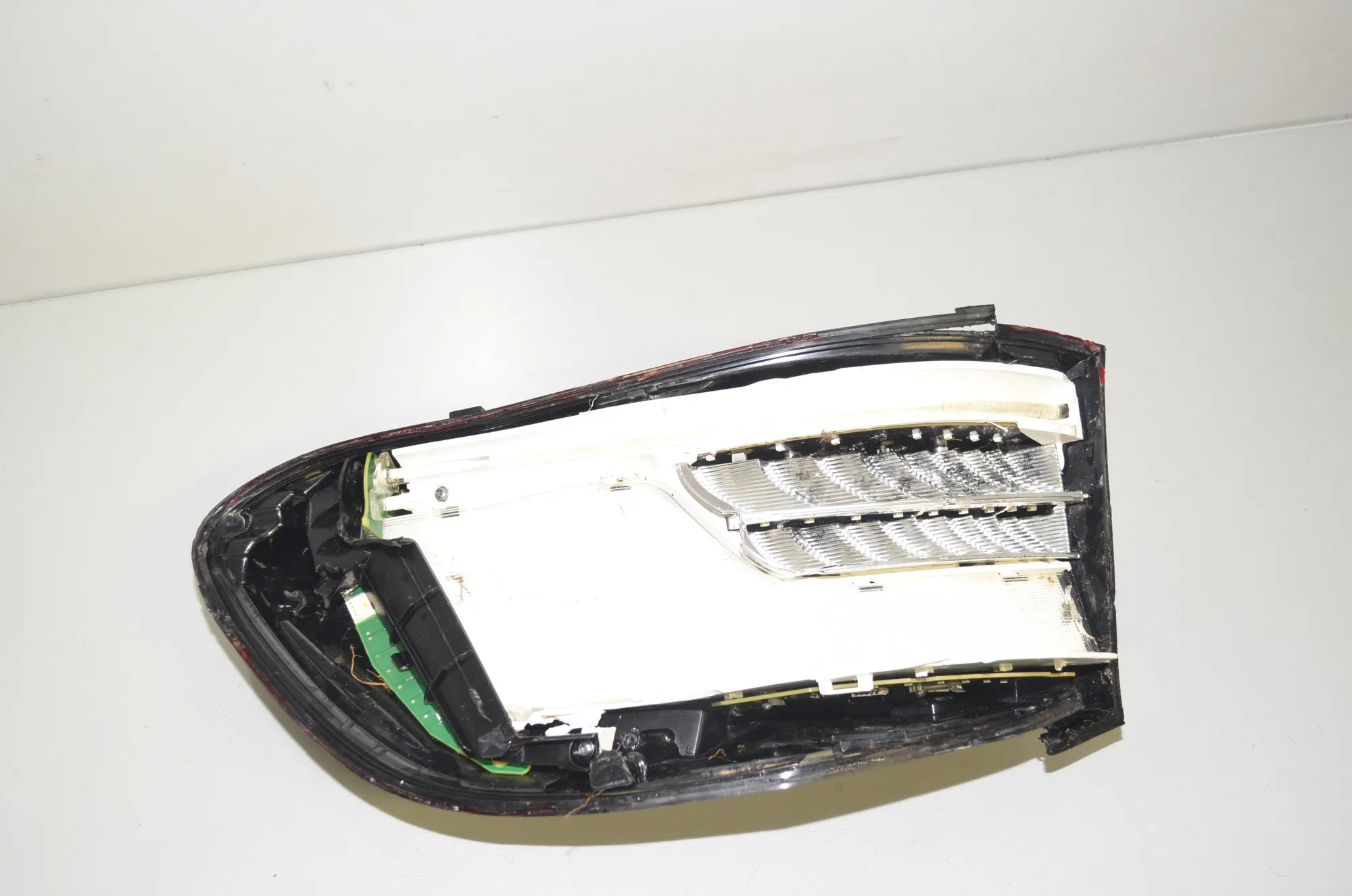 Rear Left Tail Light – OEM 9448069 · BMW X5 (G05) (2018 - -) xDrive M 50 d 2019