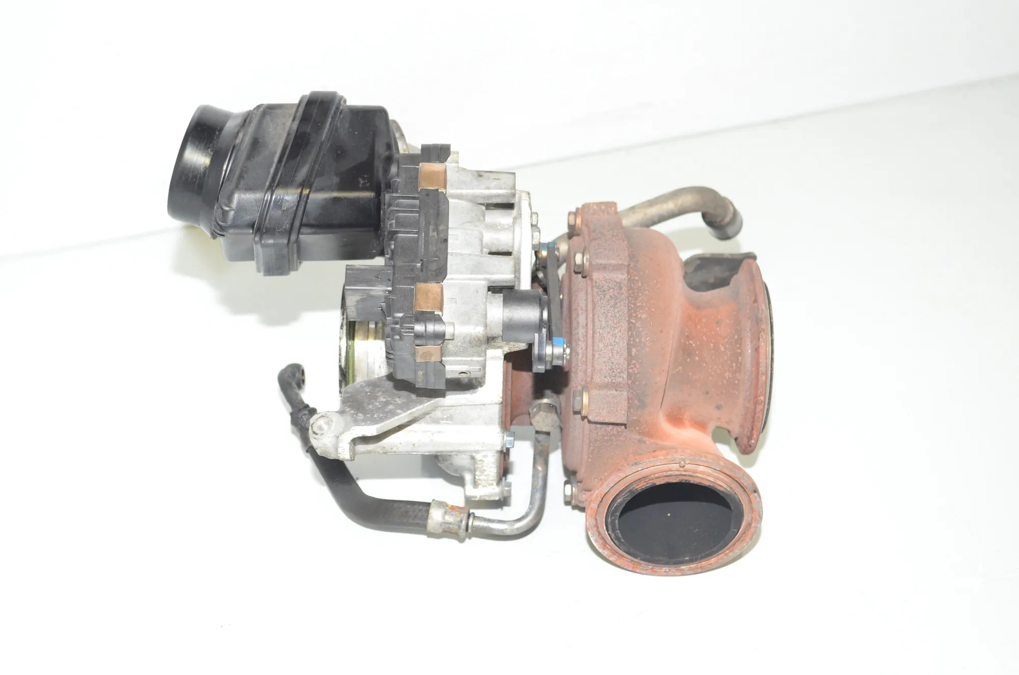 Turbocharger – OEM 7823270 · BMW 5 Touring (F11) 530 d 2012 – 6