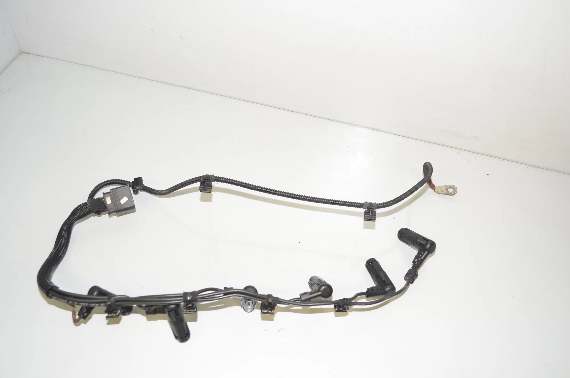 Glow Plug Wires – OEM 8583653 · BMW 5 Touring (F11) 530 d 2012 – 3