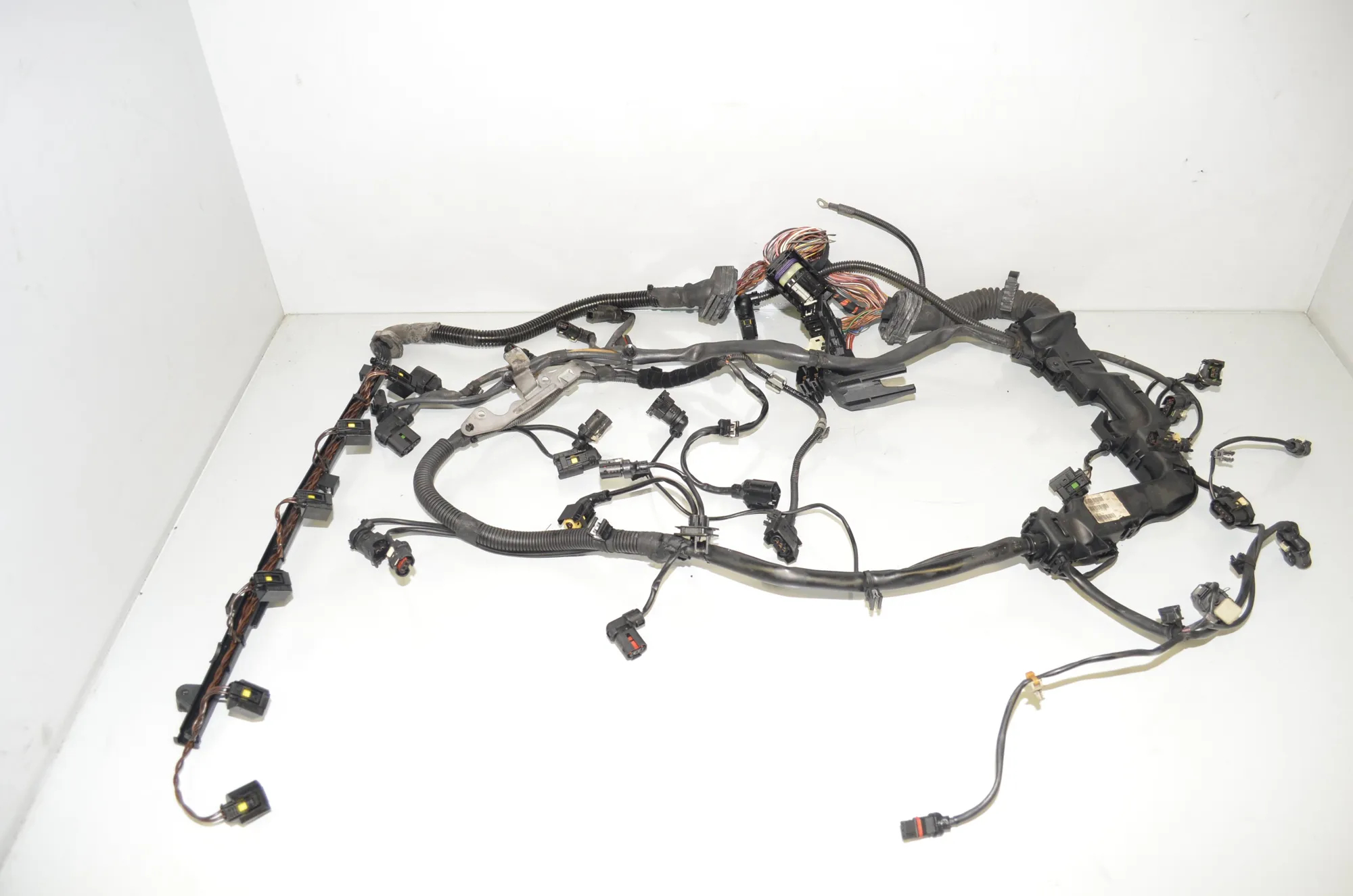 Engine Cable Harness – OEM 8507935 · BMW 5 Touring (F11) 530 d 2012 – 3