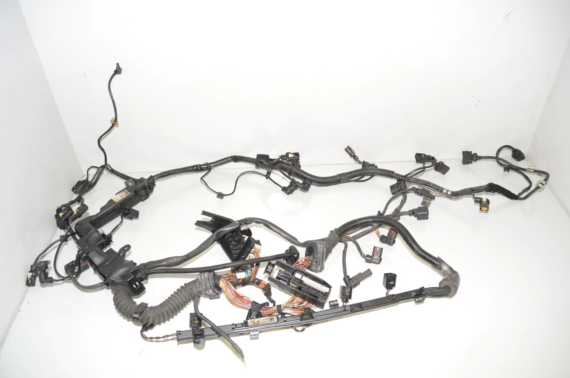 Engine Cable Harness – OEM 8507935 · BMW 5 Touring (F11) 530 d 2012