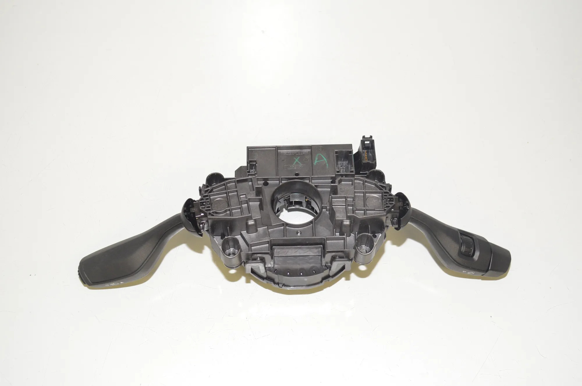 Indicator Wiper Stalk Switch – OEM 61315A59 · BMW 3 Touring (G21) BMW 3 Touring (G21) 330 e Plug-in-Hybrid 2021 – 4