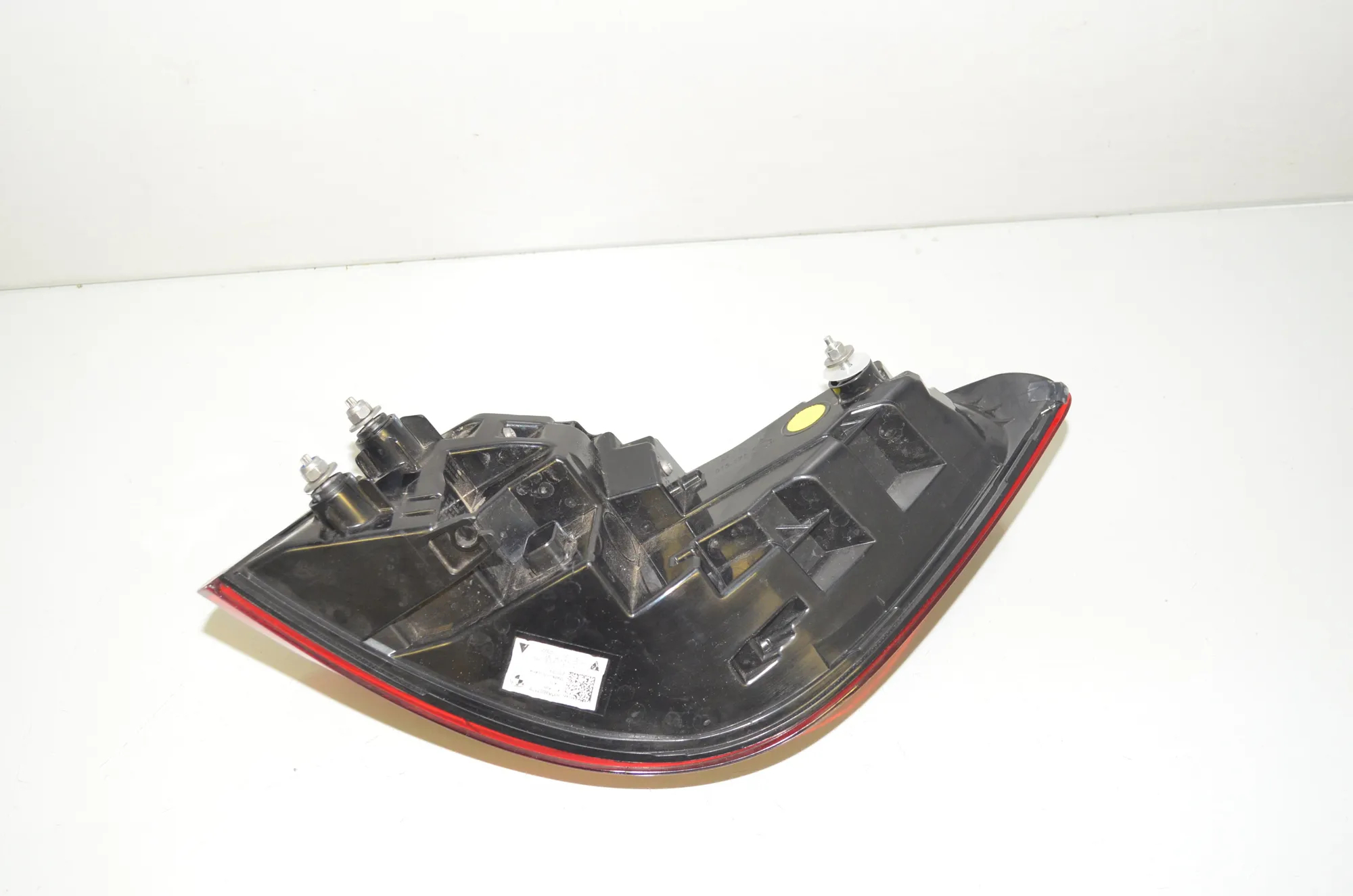Rear Left Tail Light – OEM 5A3BC71 · BMW 3 Touring (G21) BMW 3 Touring (G21) 330 e Plug-in-Hybrid 2021 – 3