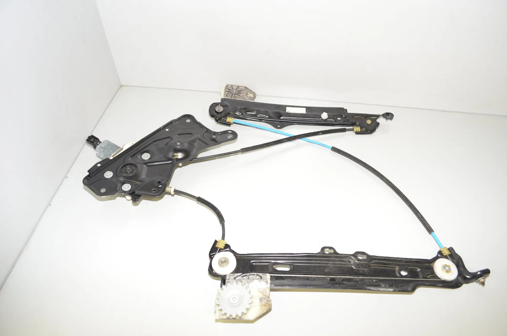 Rear Left Door Window Regulator – OEM 7326325 · BMW 4 Gran Coupe (F36) 430 d 2017 – 2