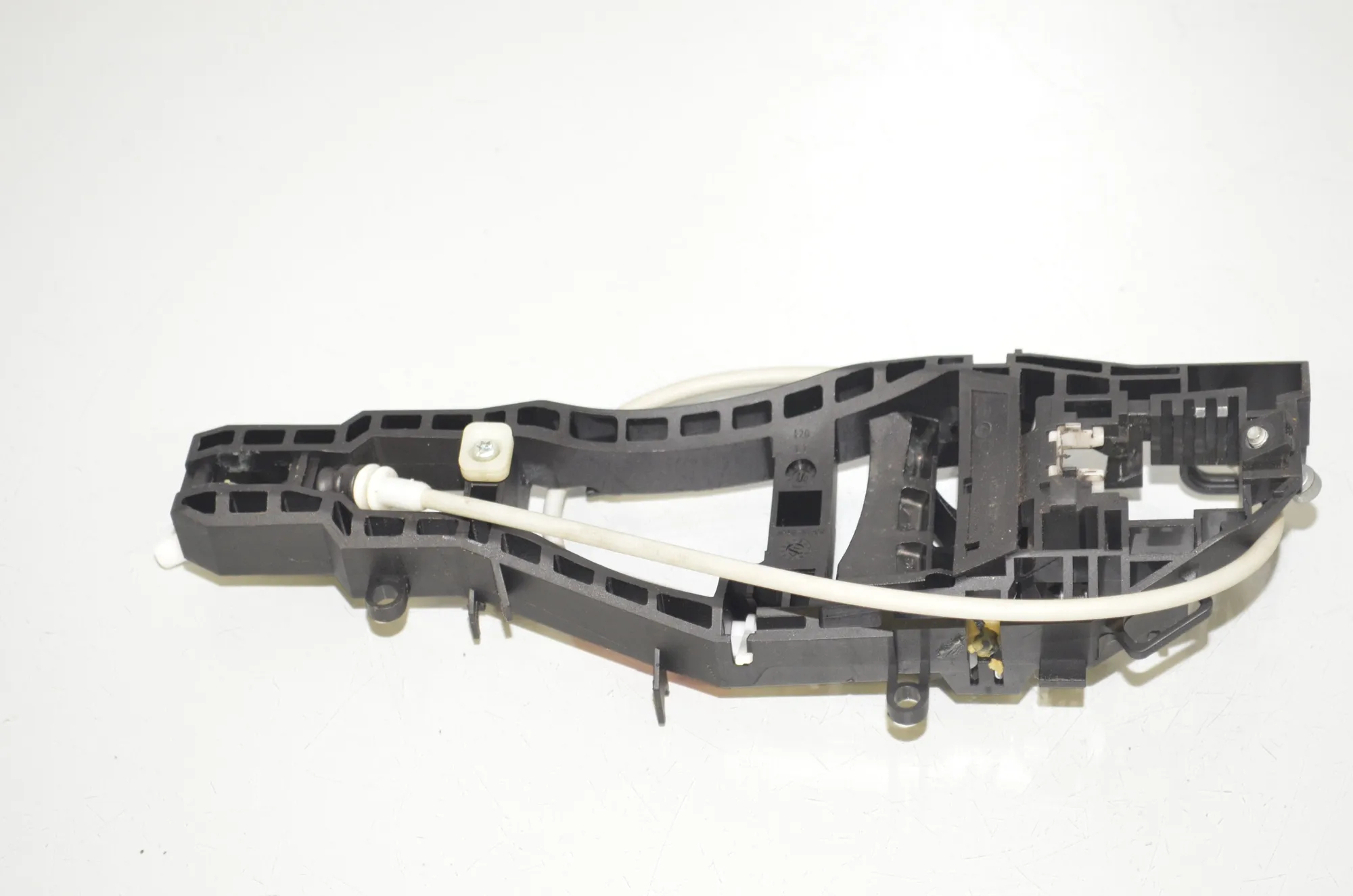 Rear Left Door Interior Handle Frame – OEM 7380545 · BMW 4 Gran Coupe (F36) 430 d 2017