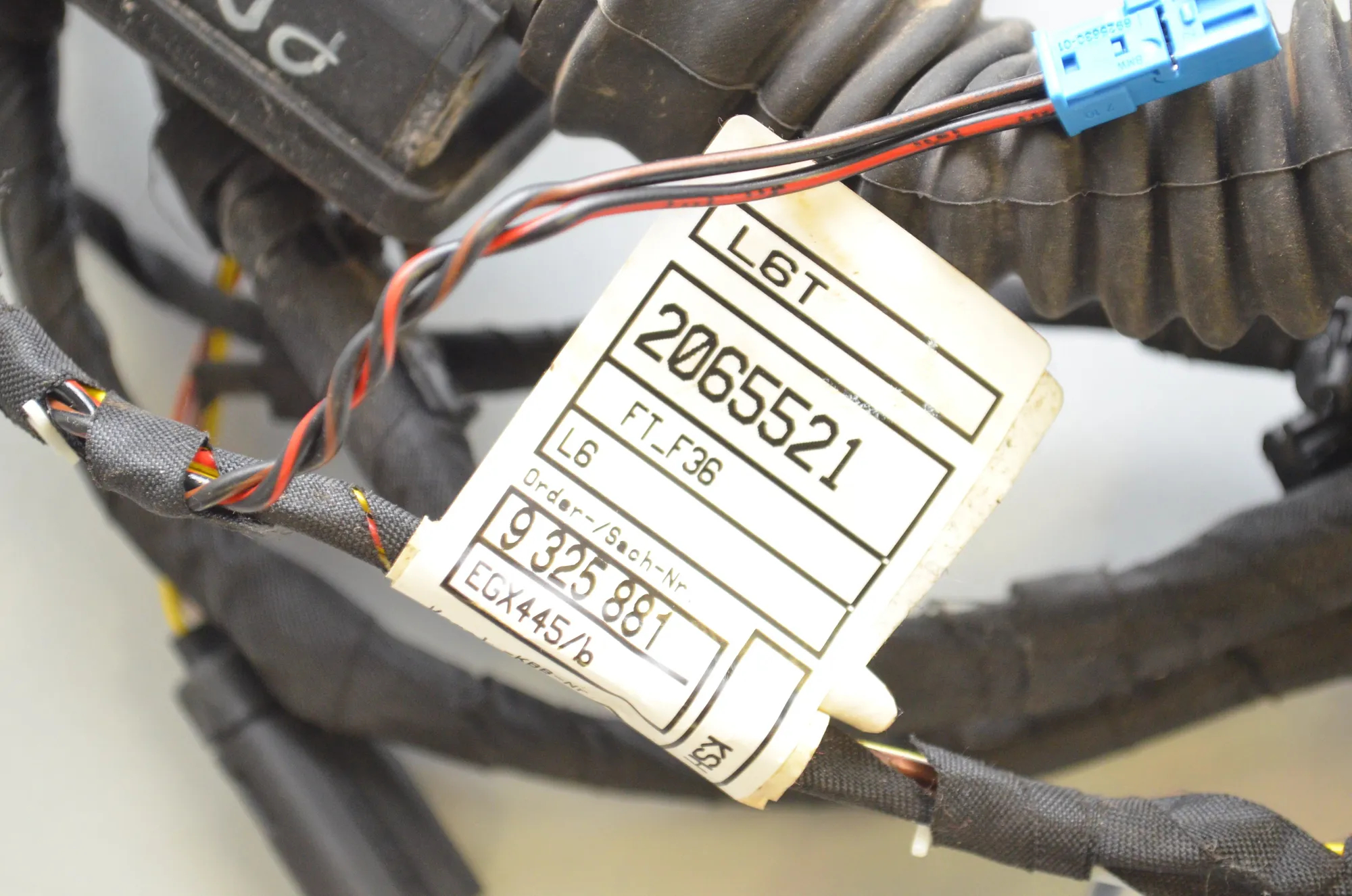 Front Left Door Wiring – OEM 9325881 · BMW 4 Gran Coupe (F36) 430 d 2017 – 4