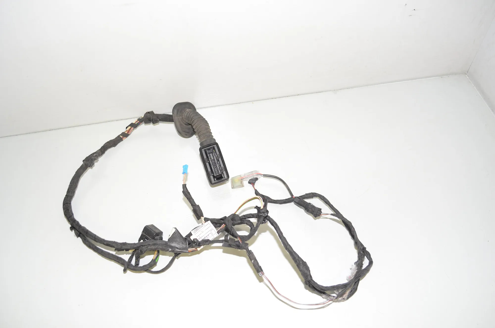 Rear Right Door Wiring – OEM 9325917 · BMW 4 Gran Coupe (F36) 430 d 2017 – 3