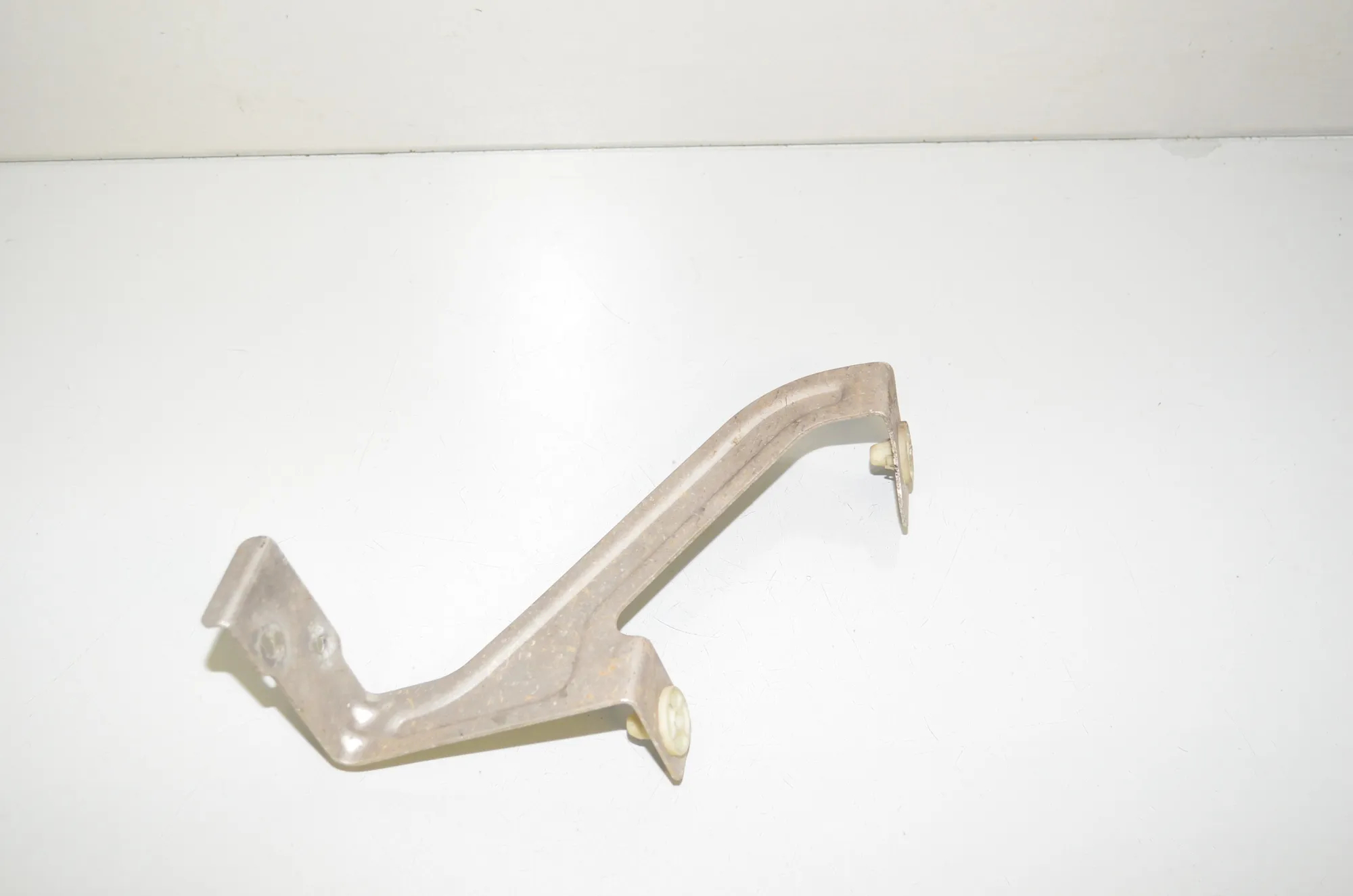 Bracket – OEM 7428100 · BMW X5 (G05) (2018 - -) xDrive M 50 d 2019 – 3