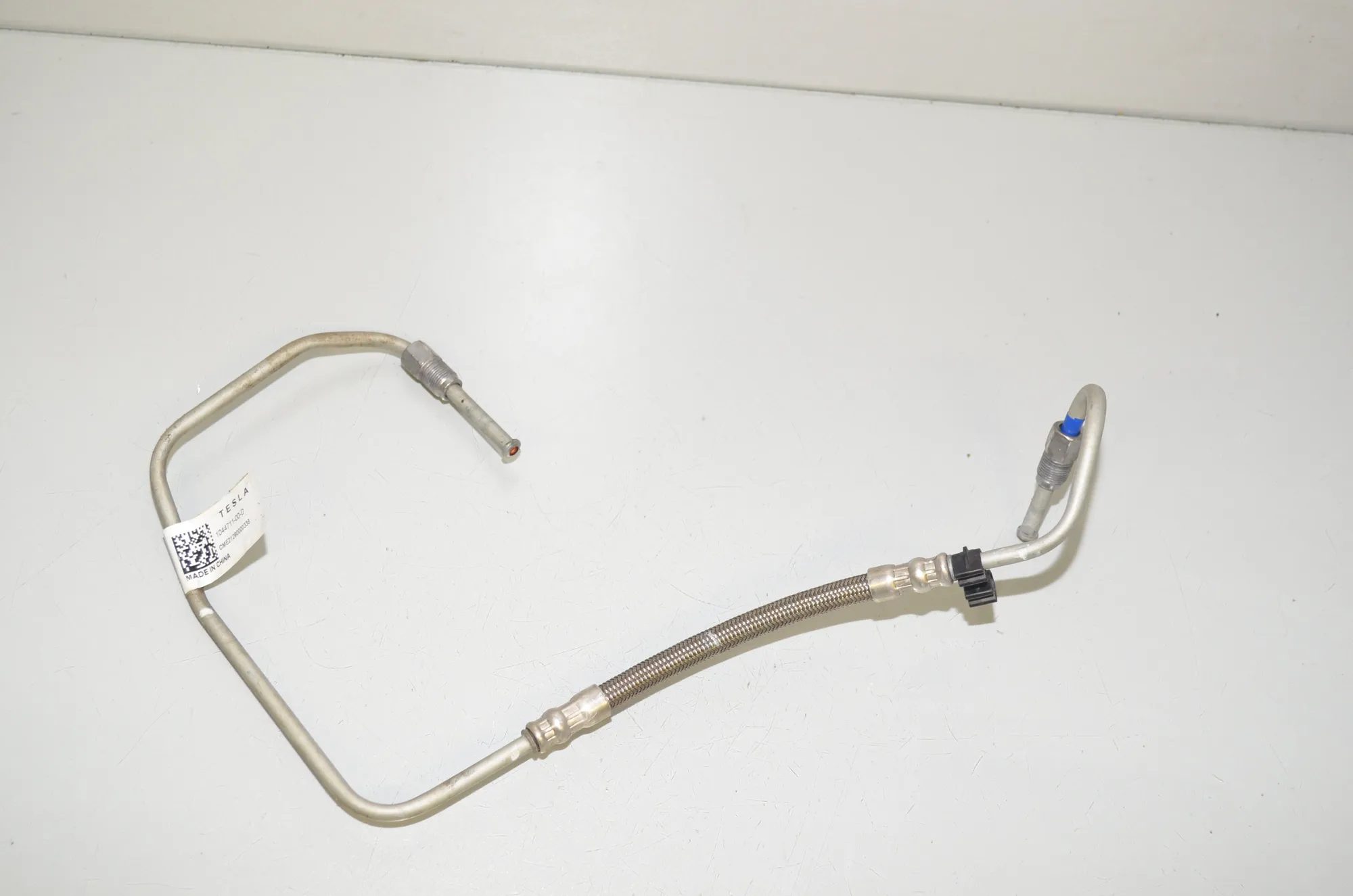Other tubes – OEM 1044711-00-D · TESLA MODEL 3 (2018 - -) EV 2021 – 2