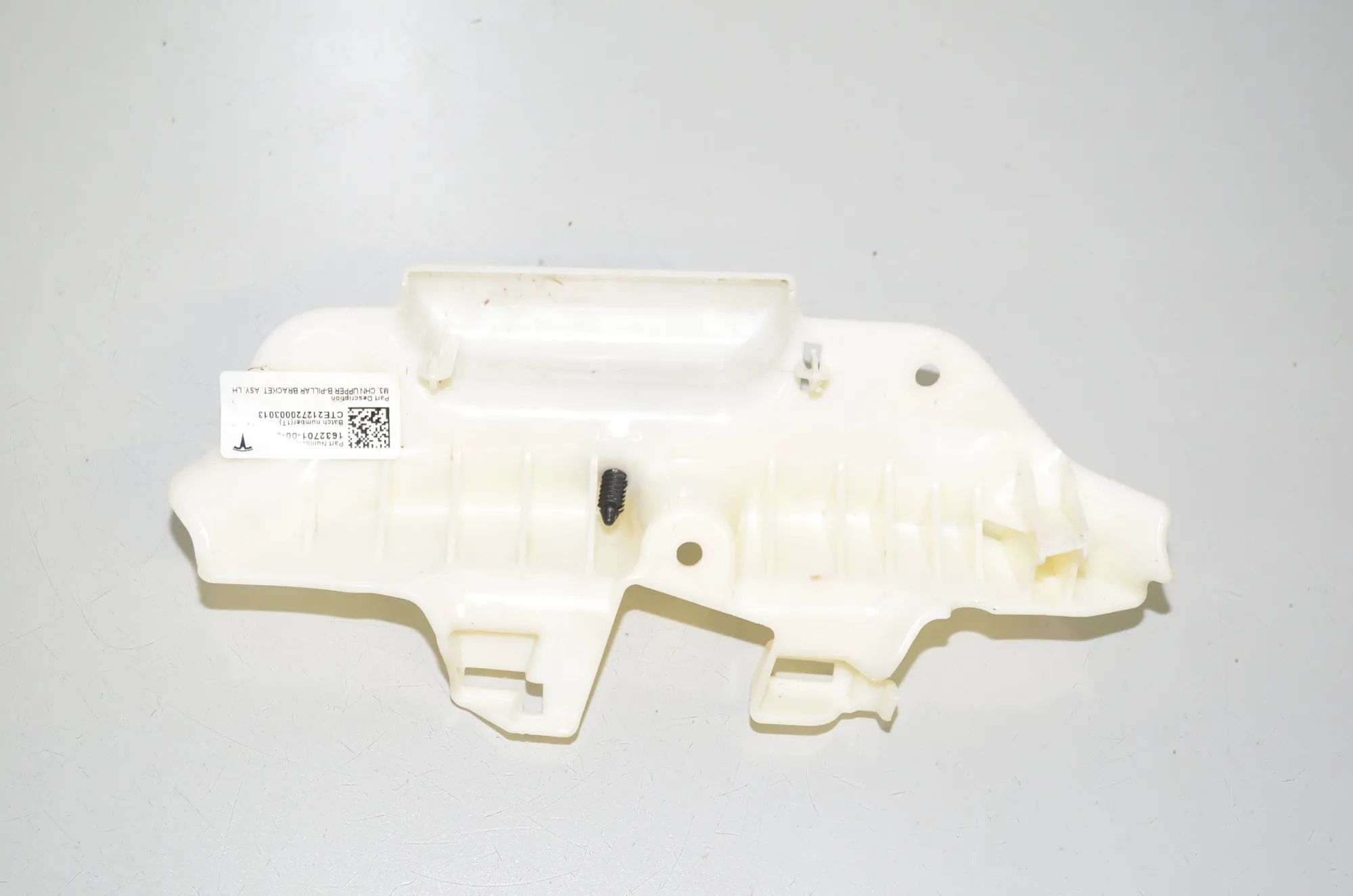 Other Interior Parts – OEM 1632701-00-B · TESLA MODEL 3 (2018 - -) EV 2021 – 3