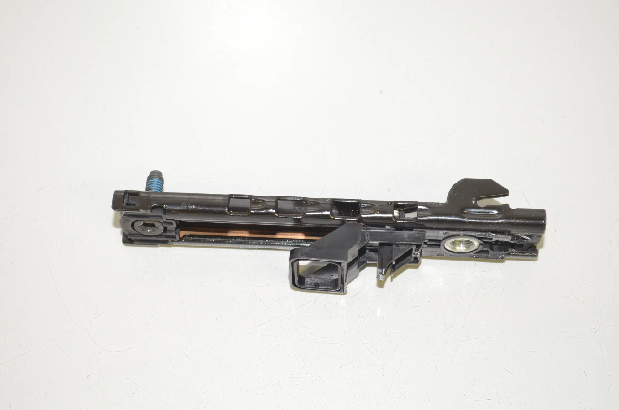 Bracket – OEM 1068130-C1-B · TESLA MODEL 3 (2018 - -) EV 2021 – 2