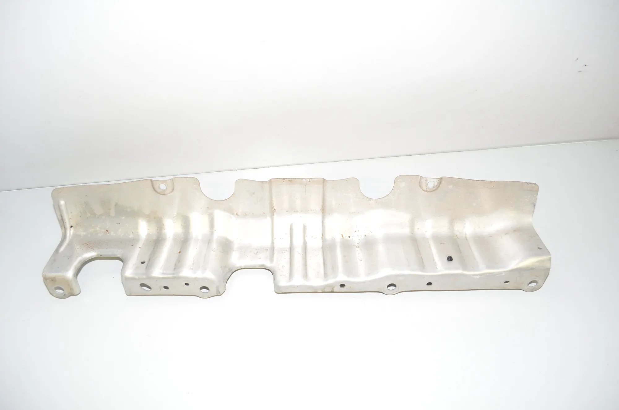 Other Body Parts – OEM 1554329-00-A · TESLA MODEL 3 (2018 - -) EV 2021 – 3