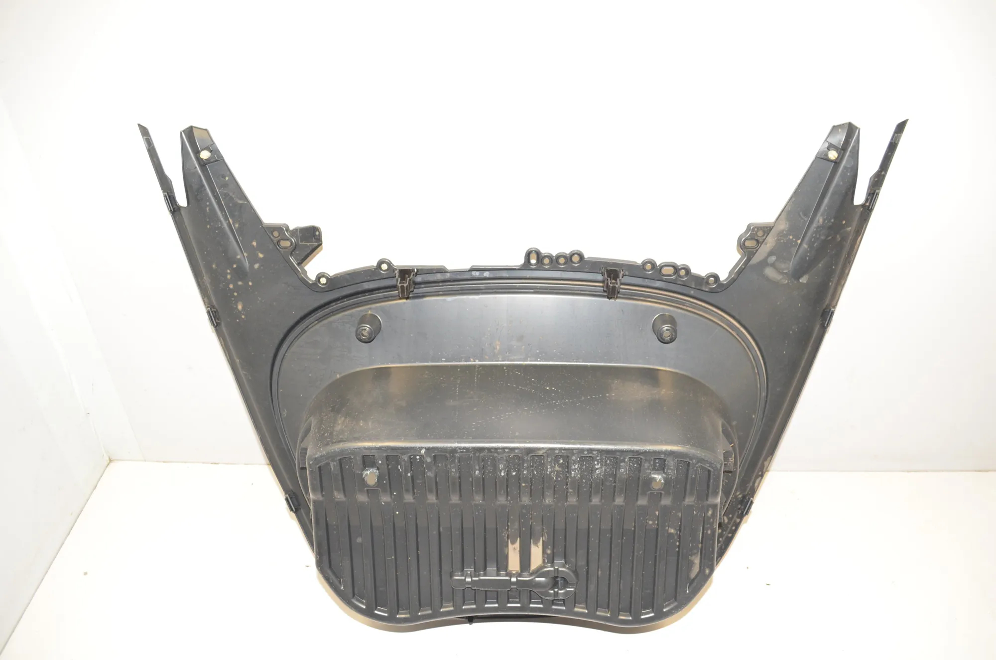 Other Body Parts – OEM 1645350-00-A · TESLA MODEL 3 (2018 - -) EV 2021 – 5