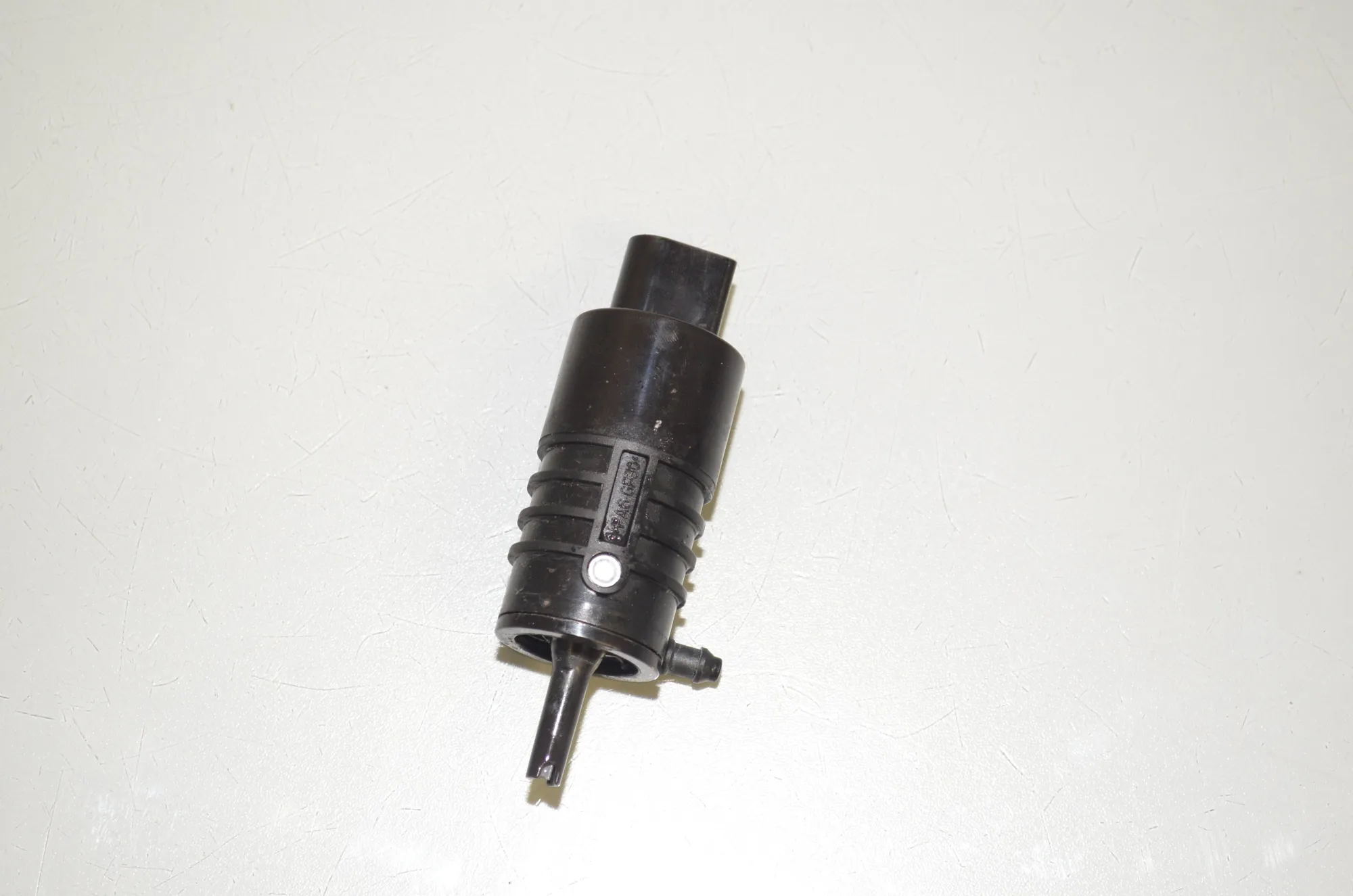 Windscreen Washer Pump – OEM HS1-278H3-000 · TESLA MODEL 3 (2018 - -) EV 2021 – 4
