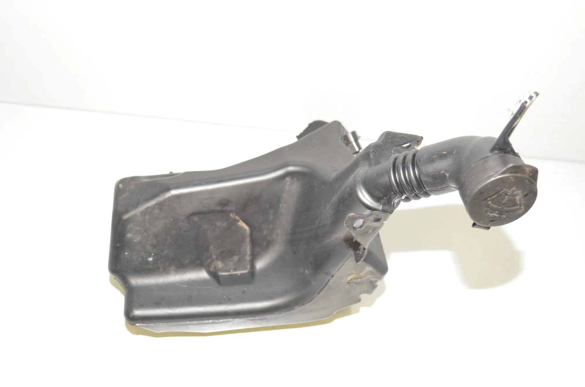Window Washer Tank – OEM 1642614-00-A · TESLA MODEL 3 (2018 - -) EV 2021 – 4