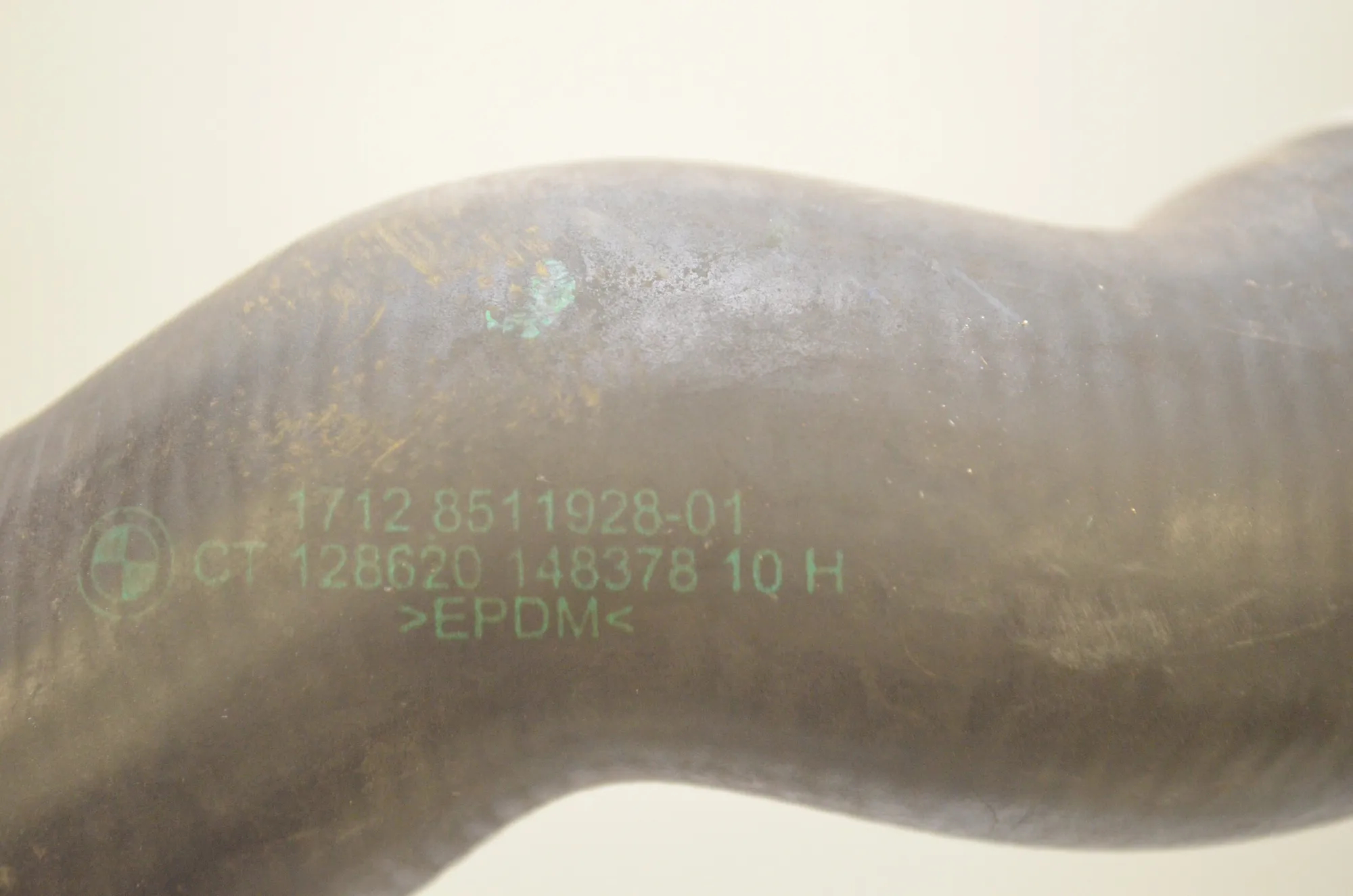 Coolant Hose Pipe – OEM 9119168 · BMW 5 Touring (F11) 530 d 2013 – 10