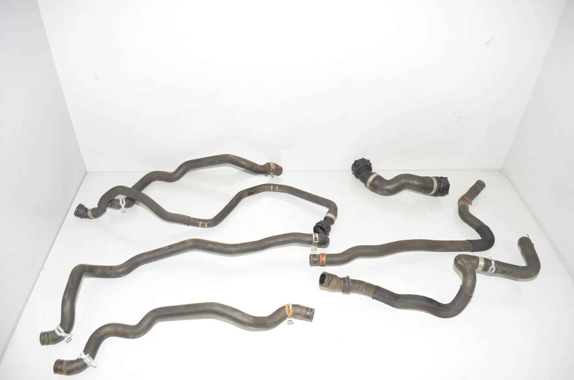 Coolant Hose Pipe – OEM 9119168 · BMW 5 Touring (F11) 530 d 2013 – 3