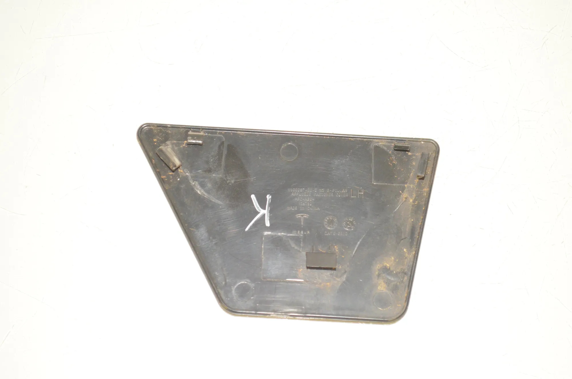 Other Body Parts – OEM 1100087-00-D · TESLA MODEL 3 (2018 - -) EV 2021 – 3