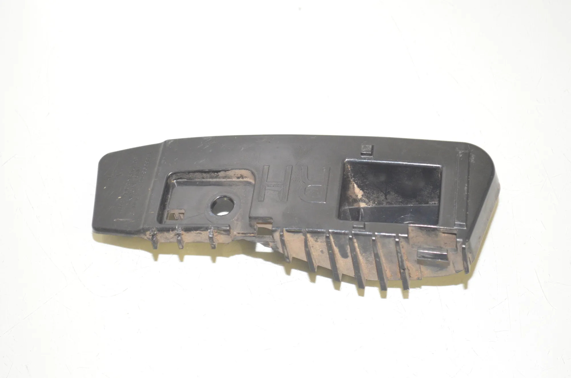 Bracket – OEM 1083993-0-E · TESLA MODEL 3 (2018 - -) EV 2021 – 2