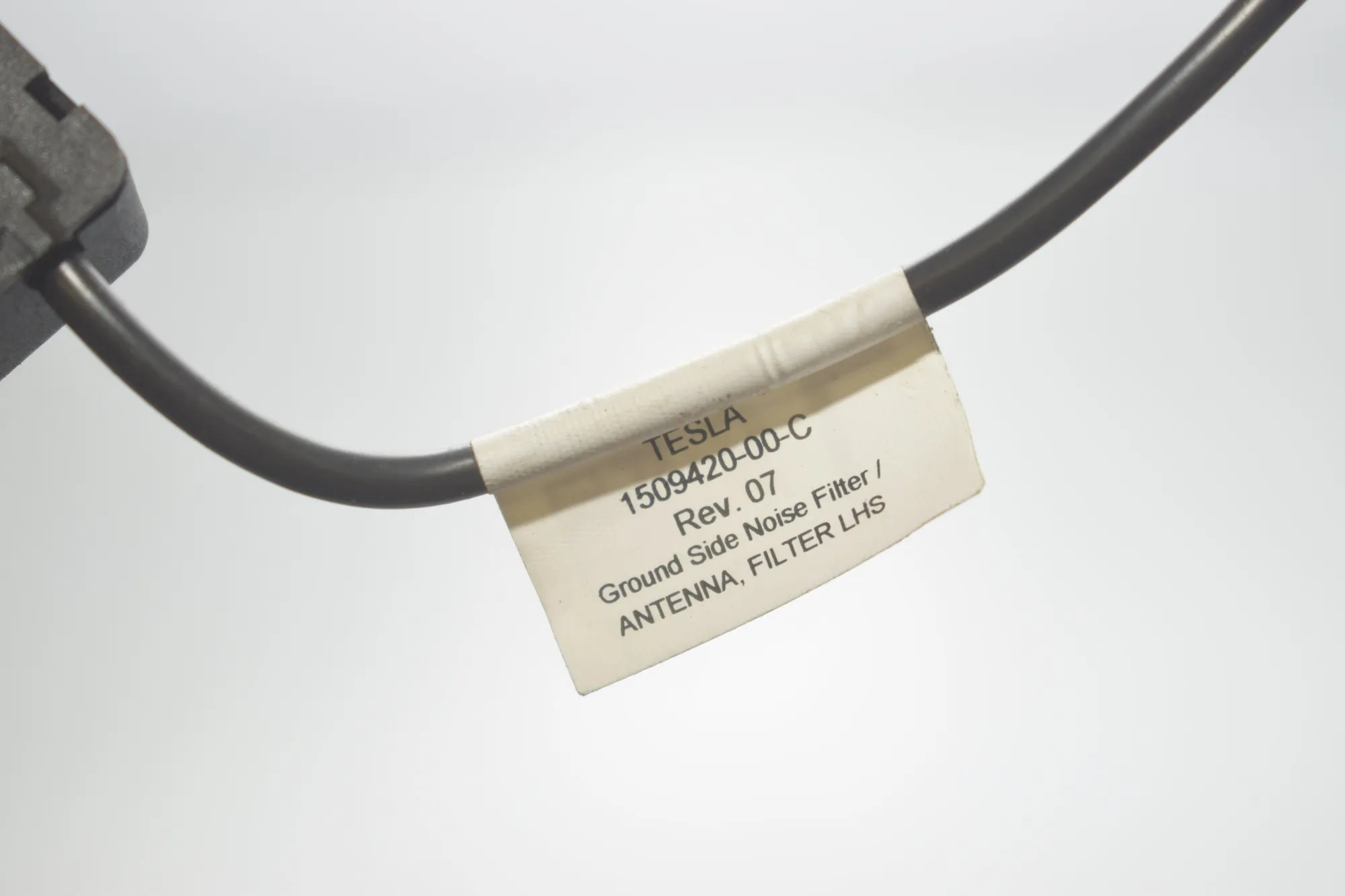 Antenna – OEM 1509420-00-C · TESLA MODEL 3 (2018 - -) EV 2021 – 5