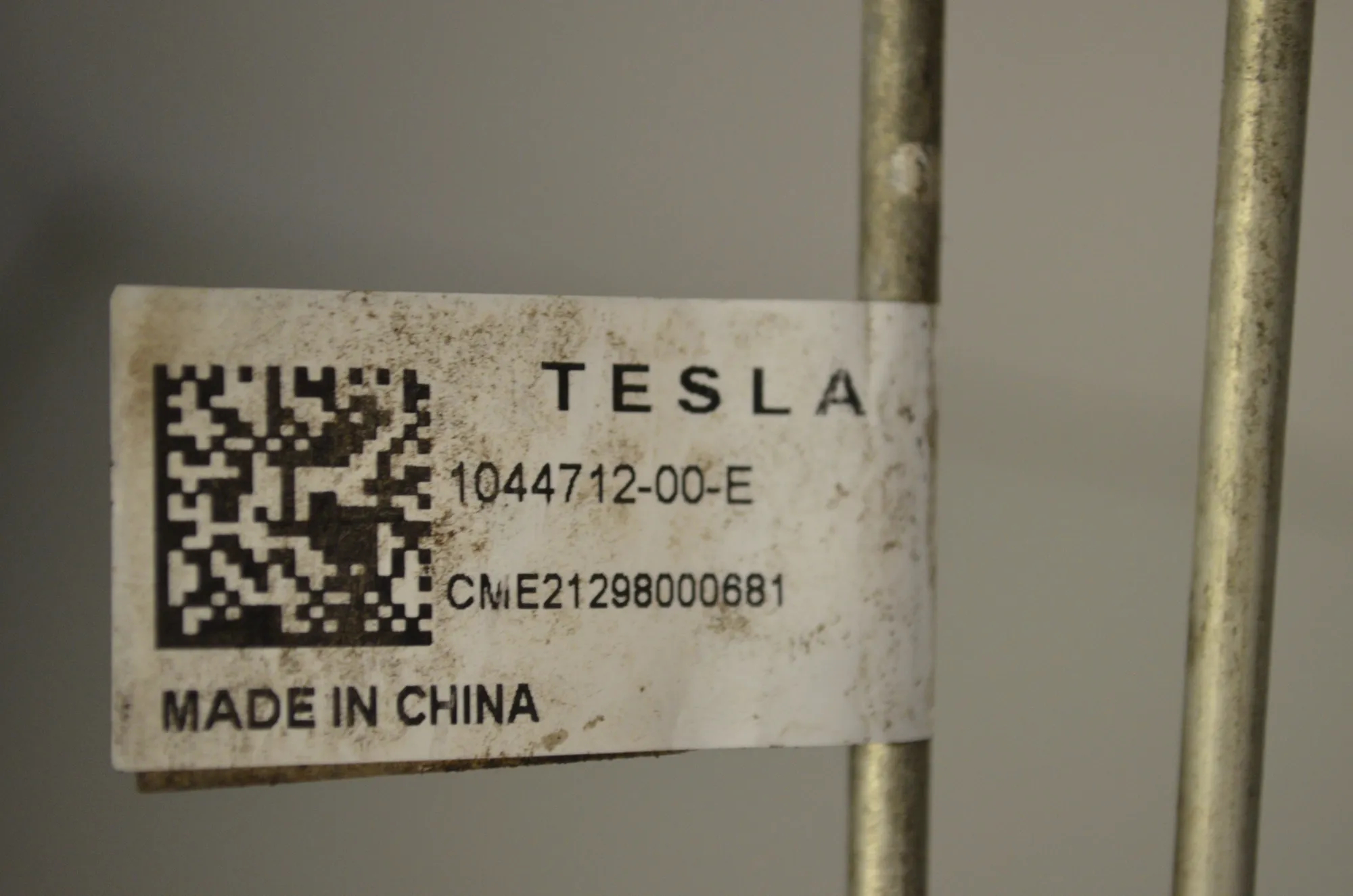 Other tubes – OEM 1044712-00-E · TESLA MODEL 3 (2018 - -) EV 2021 – 5