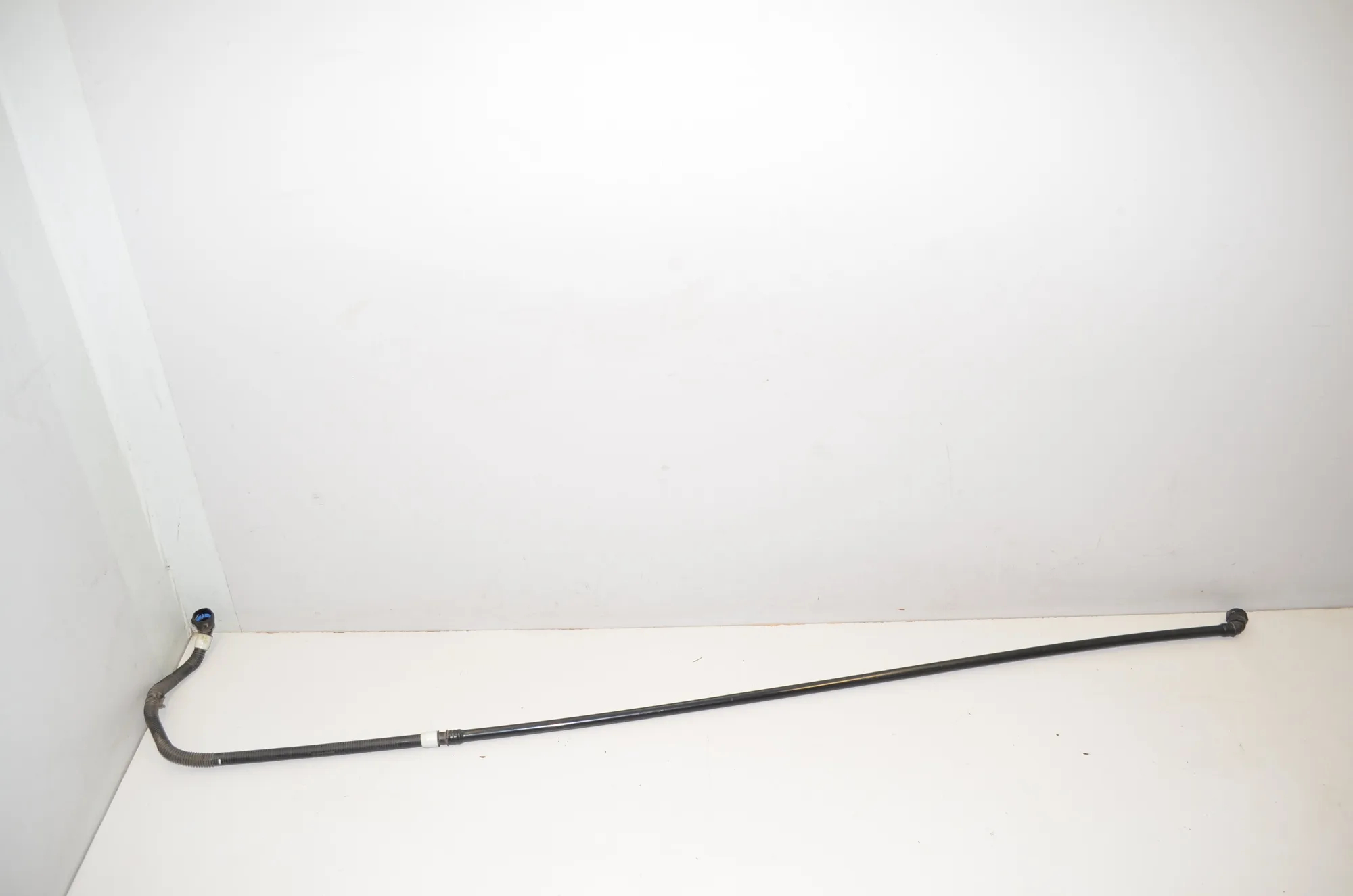 Other tubes – OEM 1631598-00-B · TESLA MODEL 3 (2018 - -) EV 2021 – 2