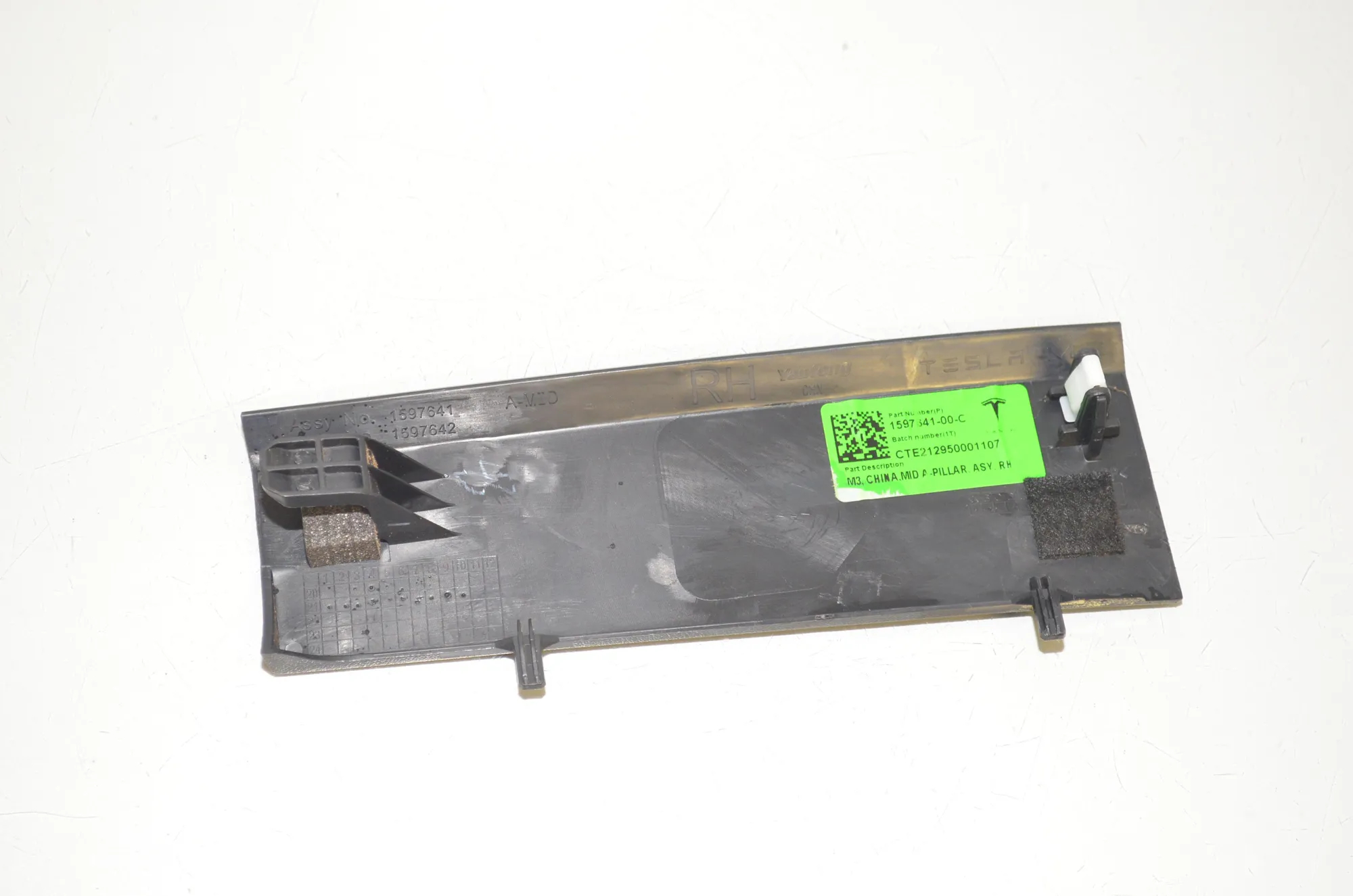 Other Interior Parts – OEM 1597641-00-C · TESLA MODEL 3 (2018 - -) EV 2021 – 3