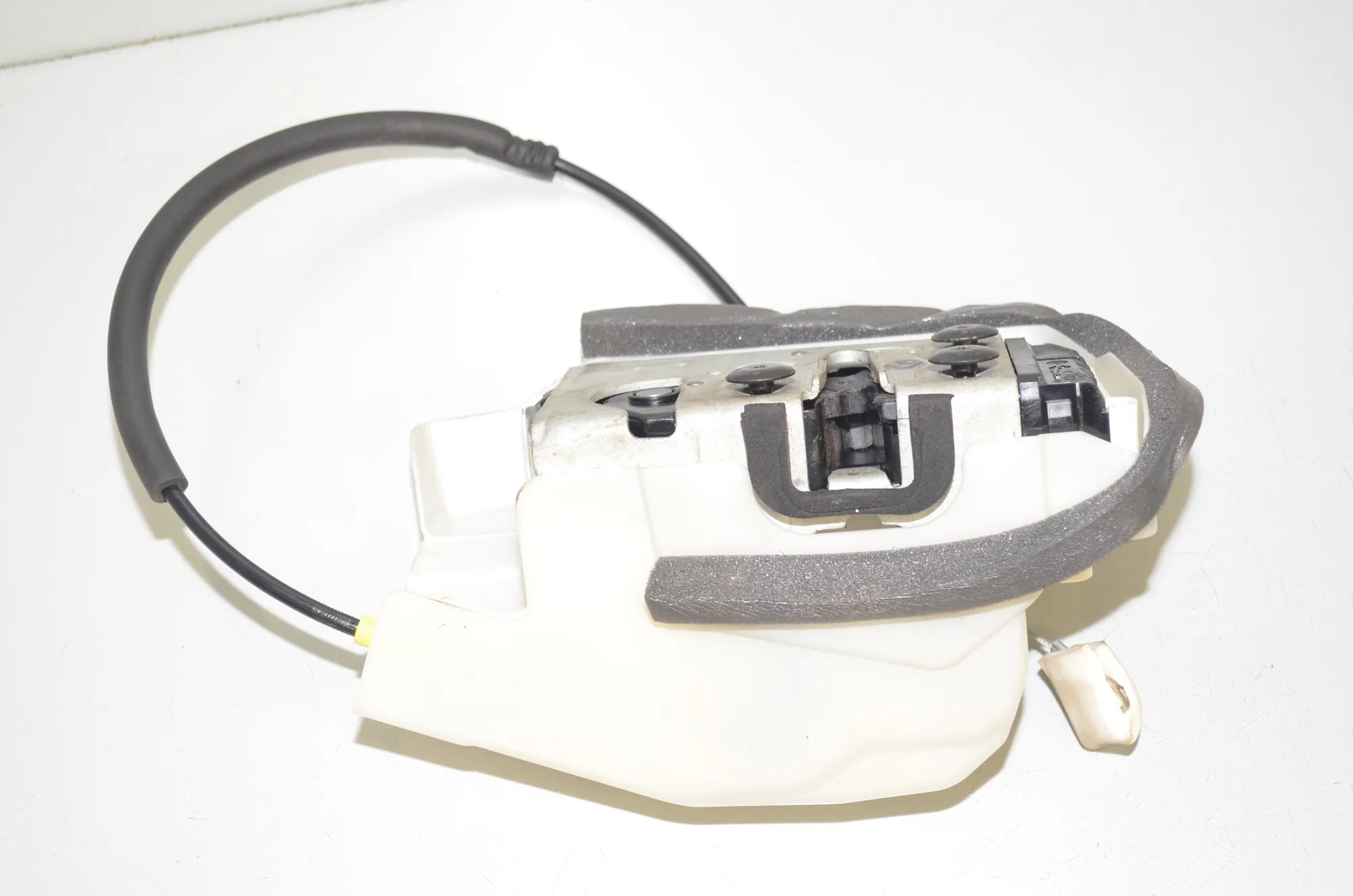 Rear Left Door Lock – OEM 1500674-00-B · TESLA MODEL 3 (2018 - -) EV 2021 – 2