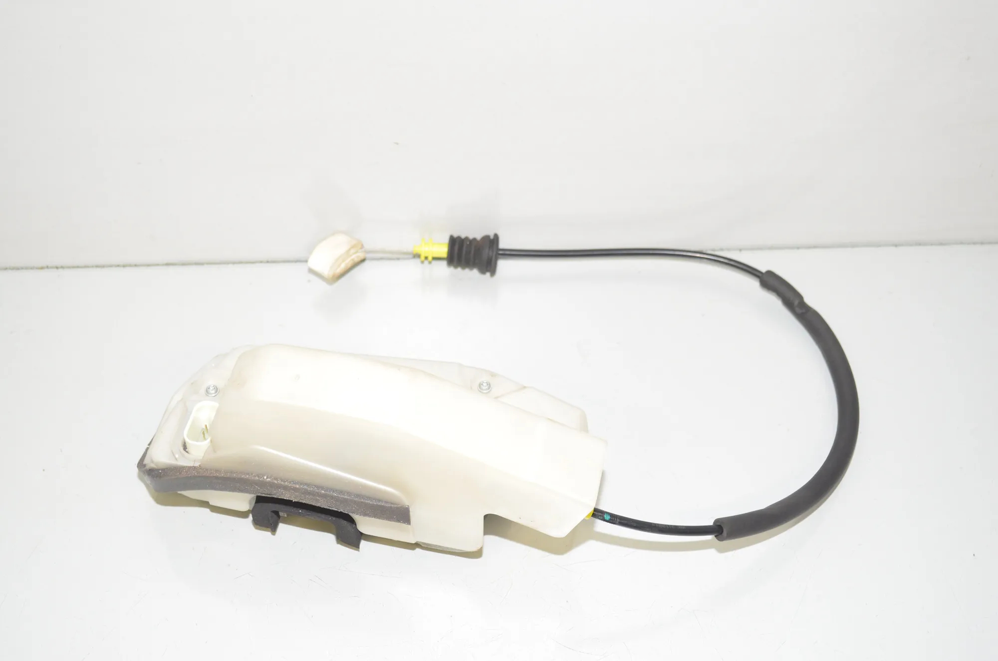 Rear Left Door Lock – OEM 1500674-00-B · TESLA MODEL 3 (2018 - -) EV 2021 – 4