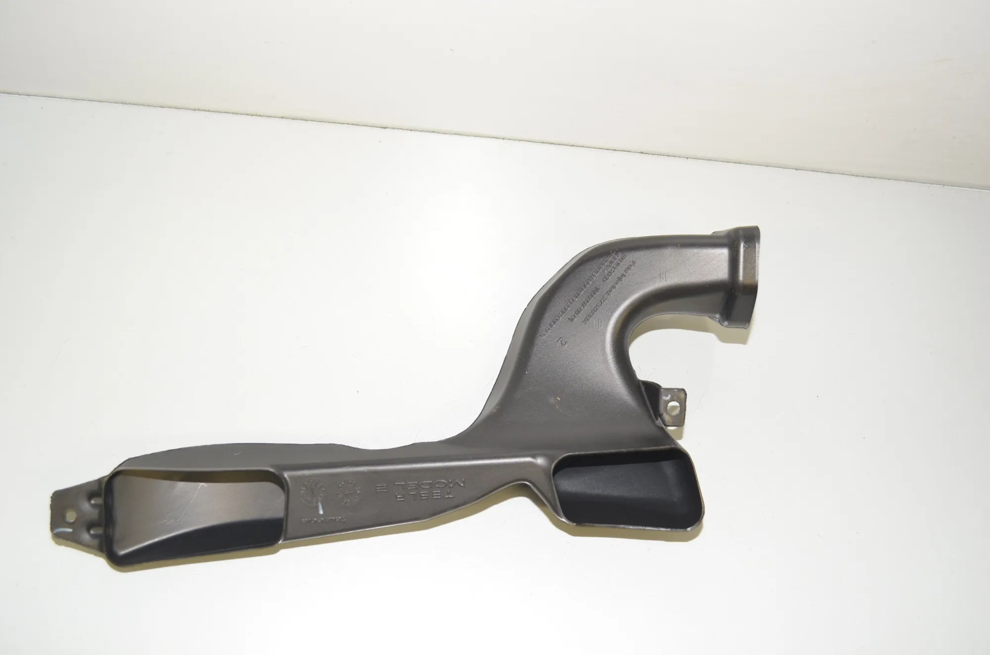 Interior Air Duct Channel – OEM 1099297-00-D · TESLA MODEL 3 (2018 - -) EV 2021 – 3